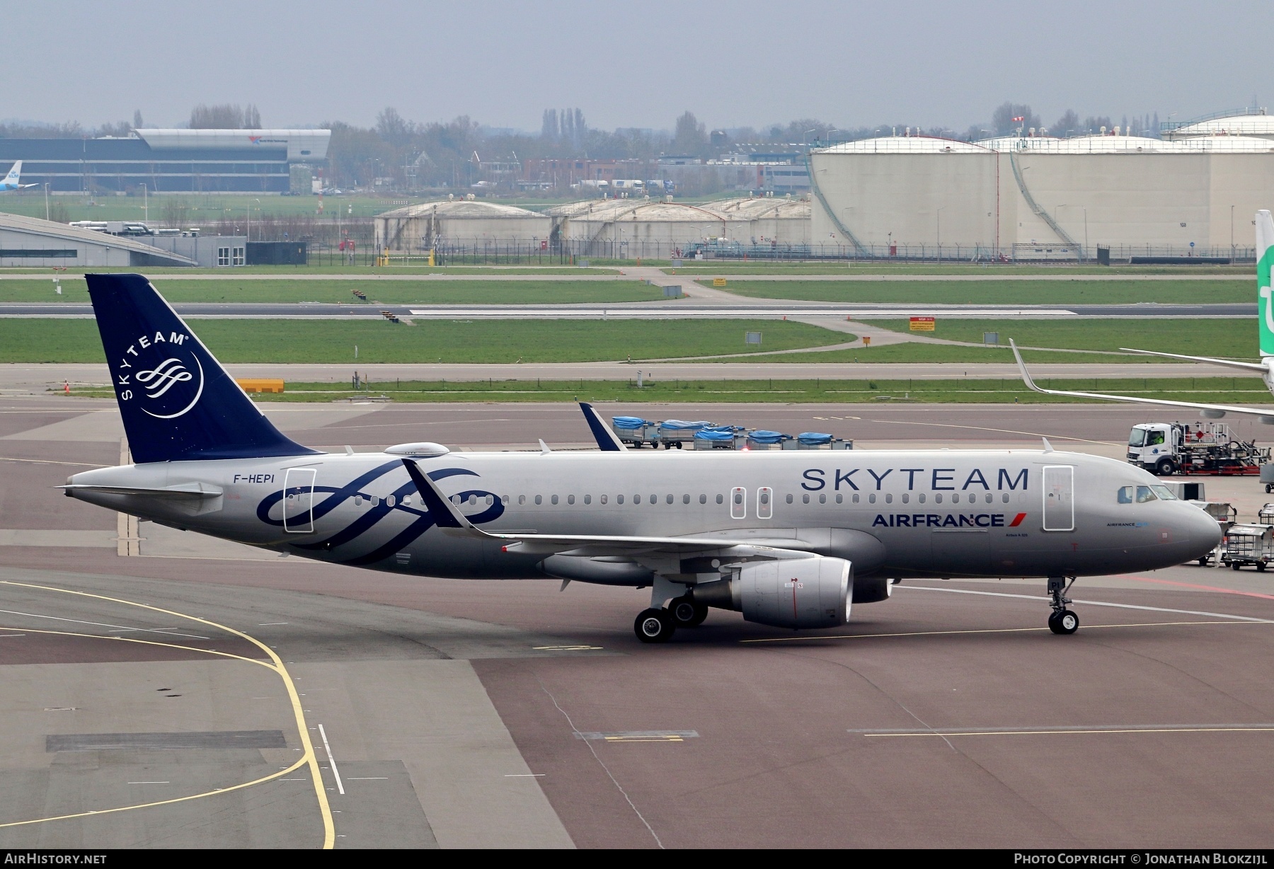 Aircraft Photo of F-HEPI | Airbus A320-214 | Air France | AirHistory.net #561389