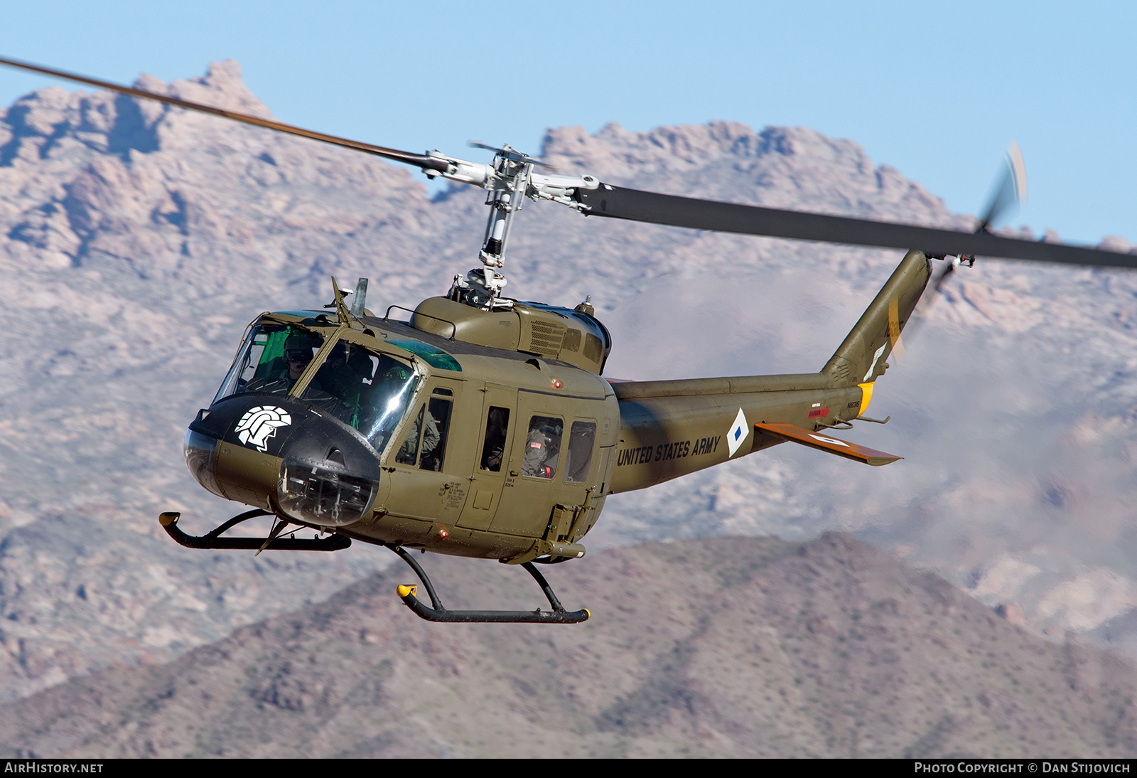 Aircraft Photo of N16315 / 70-16315 | Bell UH-1H Iroquois | USA - Army | AirHistory.net #561414