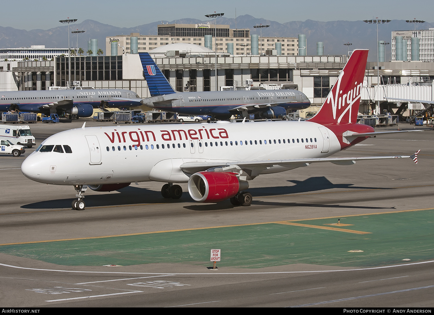 Aircraft Photo of N628VA | Airbus A320-214 | Virgin America | AirHistory.net #561448