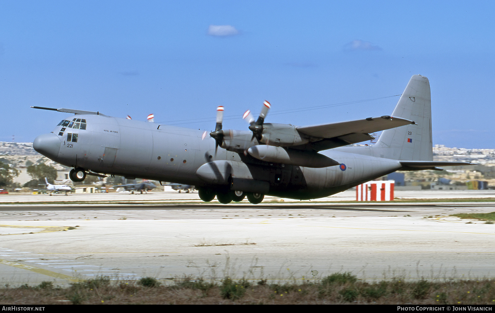 Aircraft Photo of XV221 | Lockheed C-130K Hercules C3P (L-382) | UK - Air Force | AirHistory.net #561475