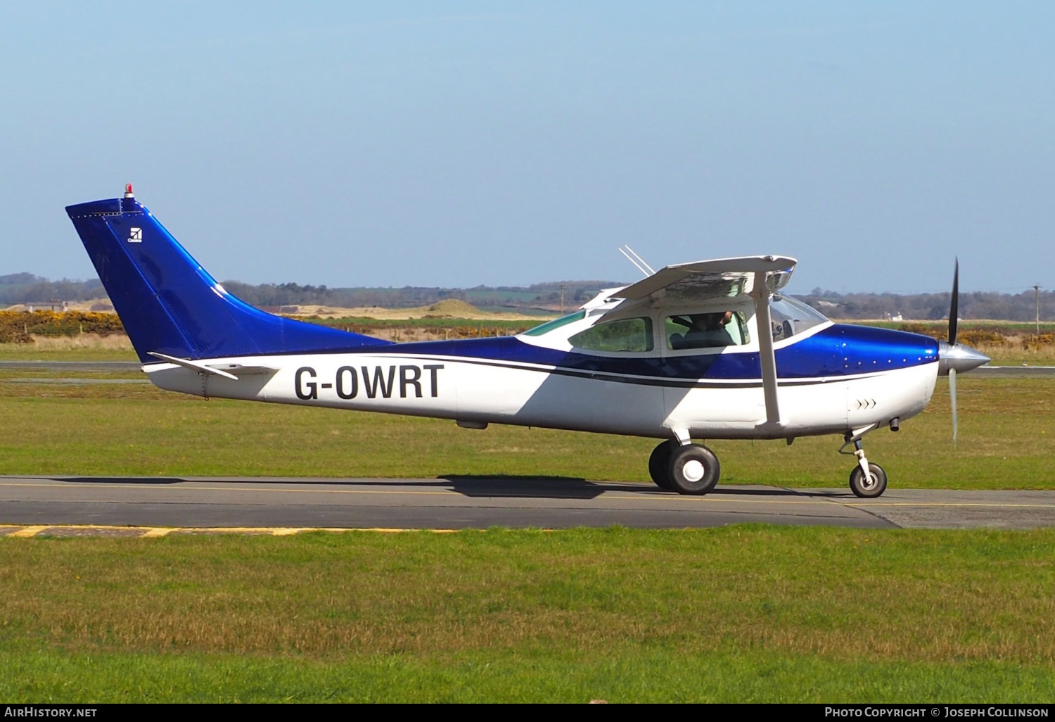 Aircraft Photo of G-OWRT | Cessna 182G Skylane | AirHistory.net #561637