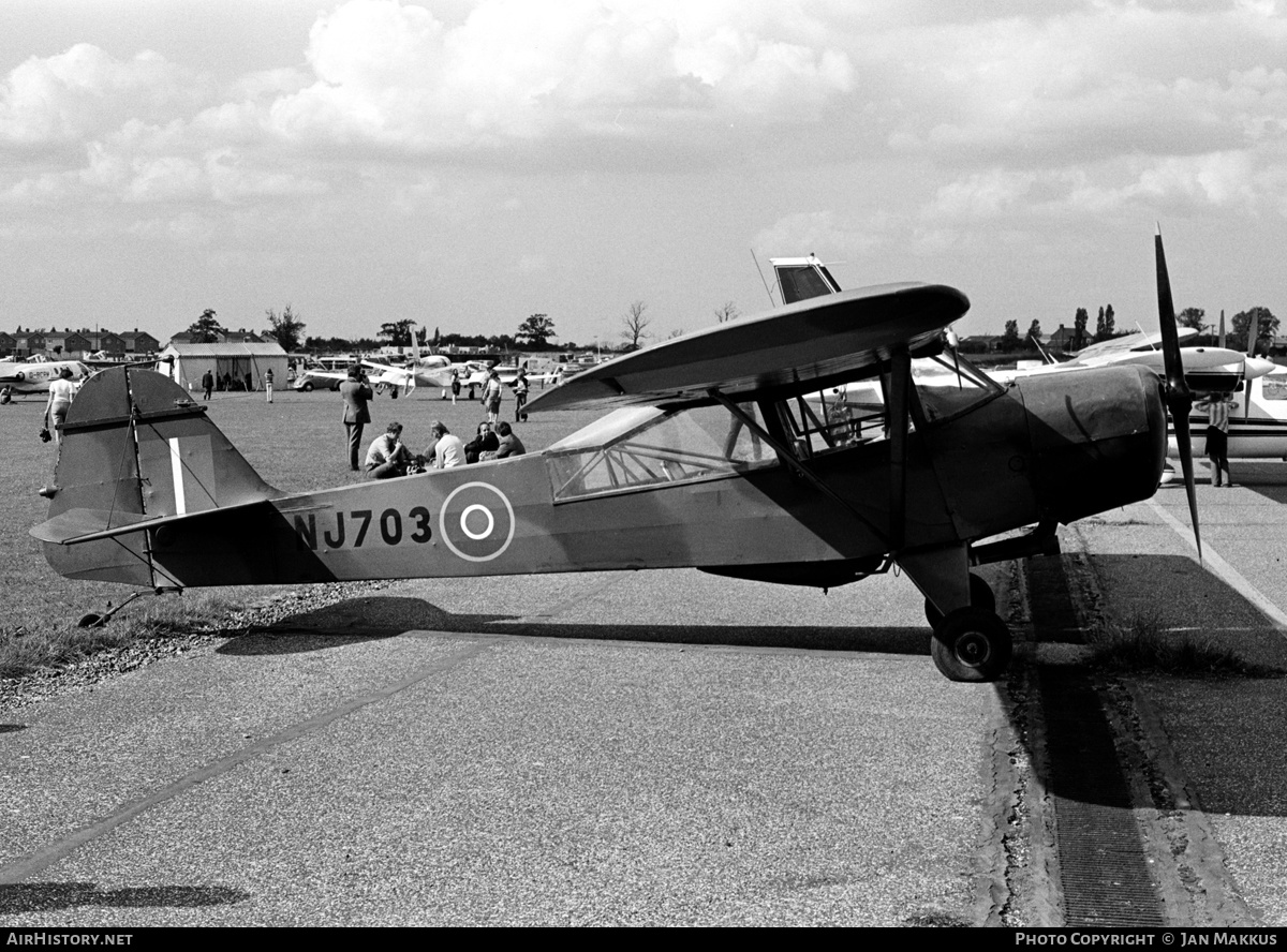 Aircraft Photo of G-AKPI / NJ703 | Taylorcraft J Auster Mk5 | AirHistory.net #561638