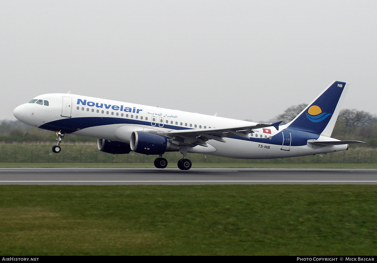 Aircraft Photo of TS-INB | Airbus A320-214 | Nouvelair Tunisie | AirHistory.net #561653