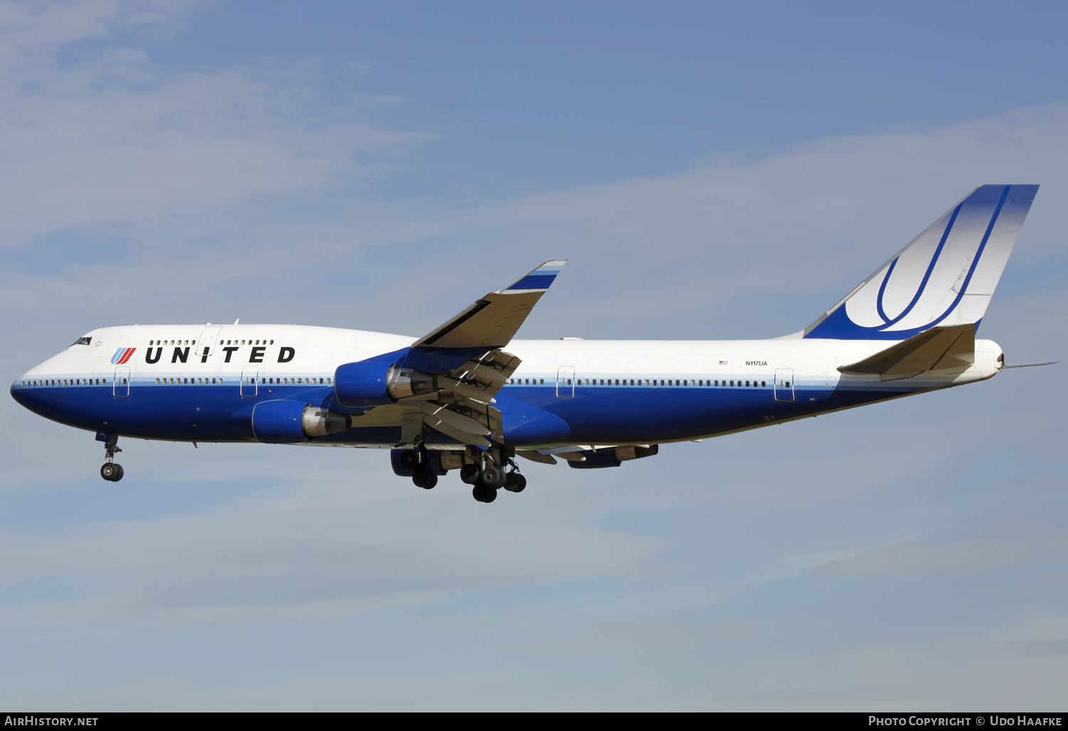 Aircraft Photo of N117UA | Boeing 747-422 | United Airlines | AirHistory.net #561658