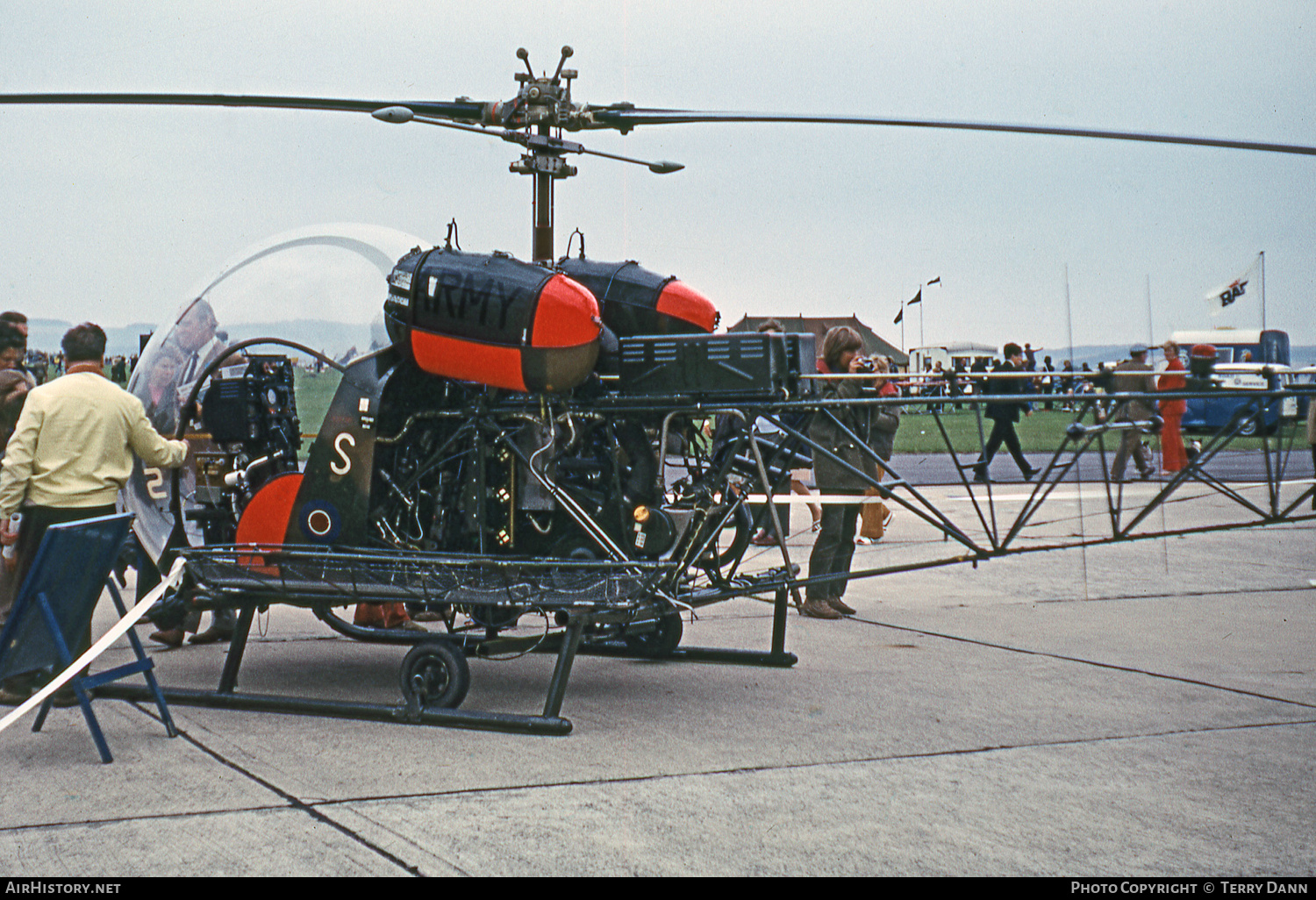 Aircraft Photo of XT110 | Agusta AB-47G-3 Sioux AH1 | UK - Army | AirHistory.net #561687