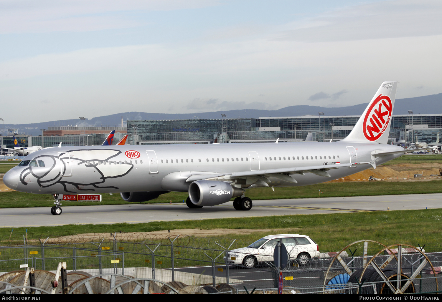 Aircraft Photo of OE-LET | Airbus A321-211 | Niki | AirHistory.net #561709