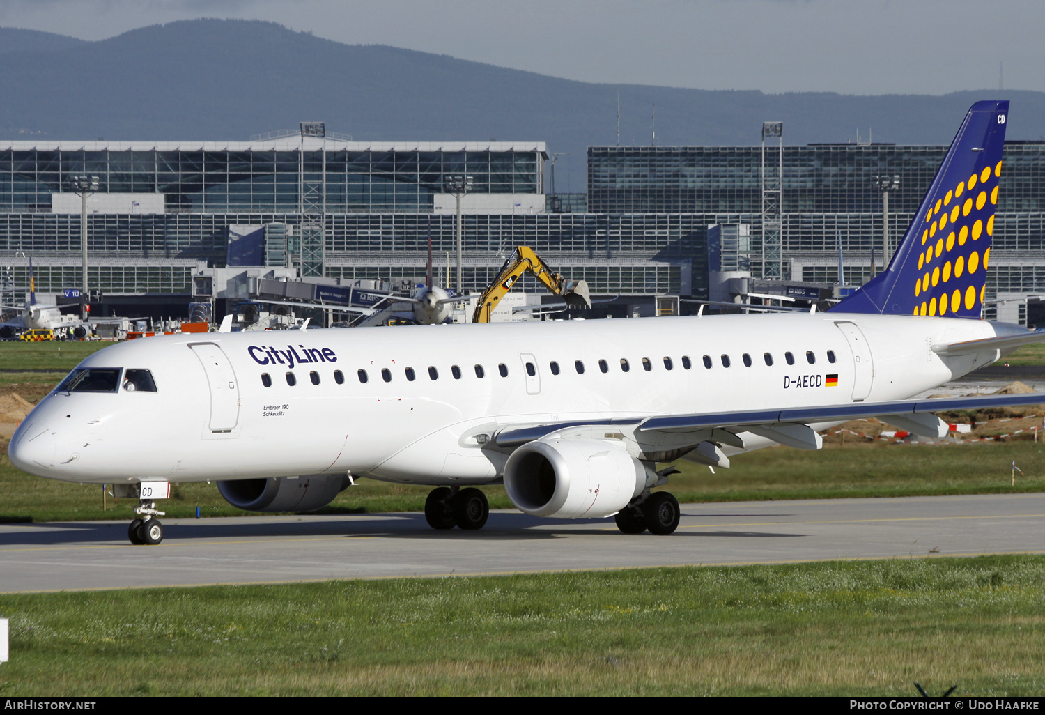 Aircraft Photo of D-AECD | Embraer 190LR (ERJ-190-100LR) | Lufthansa CityLine | AirHistory.net #561714