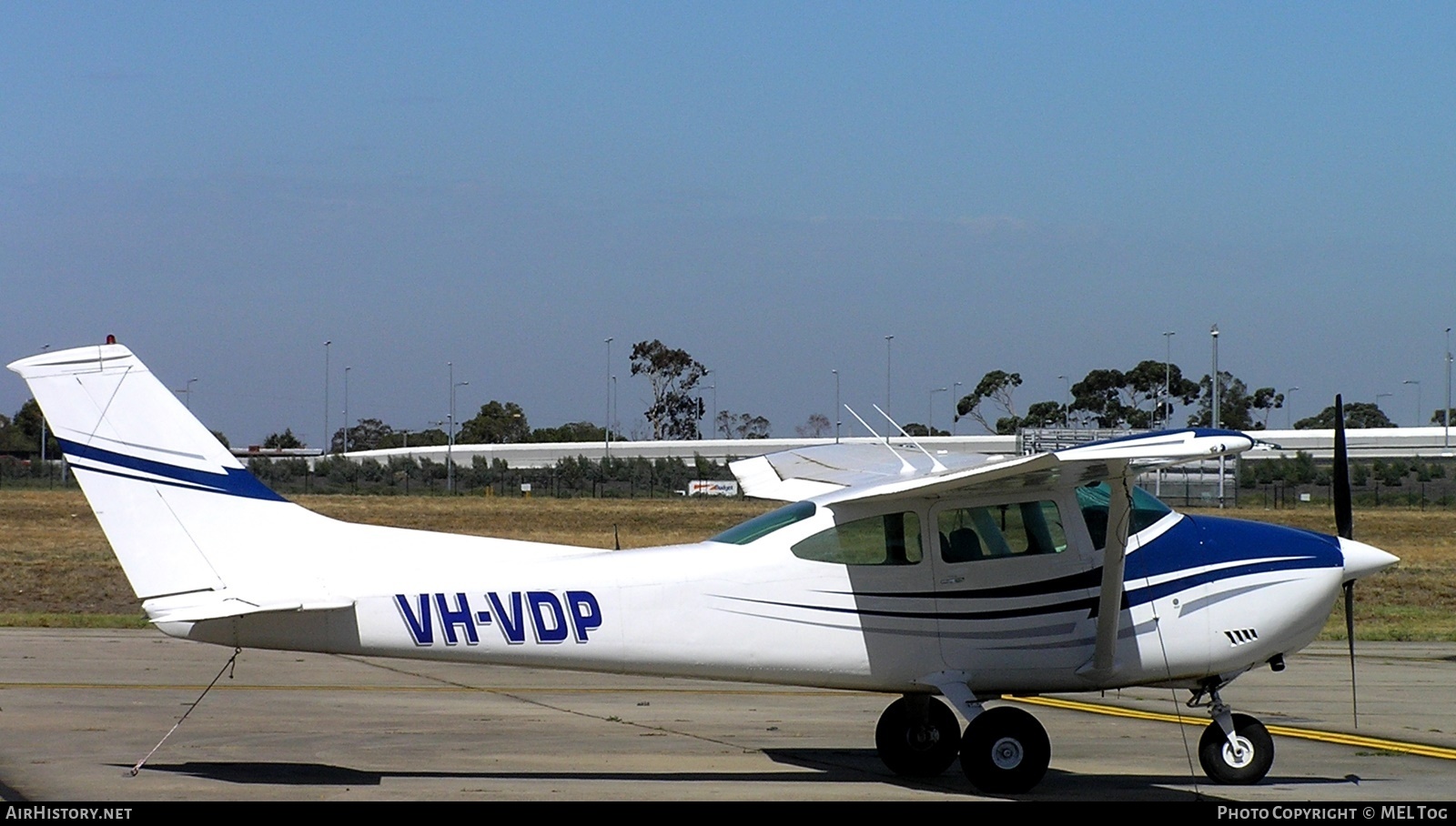 Aircraft Photo of VH-VDP | Cessna 182P | AirHistory.net #561748