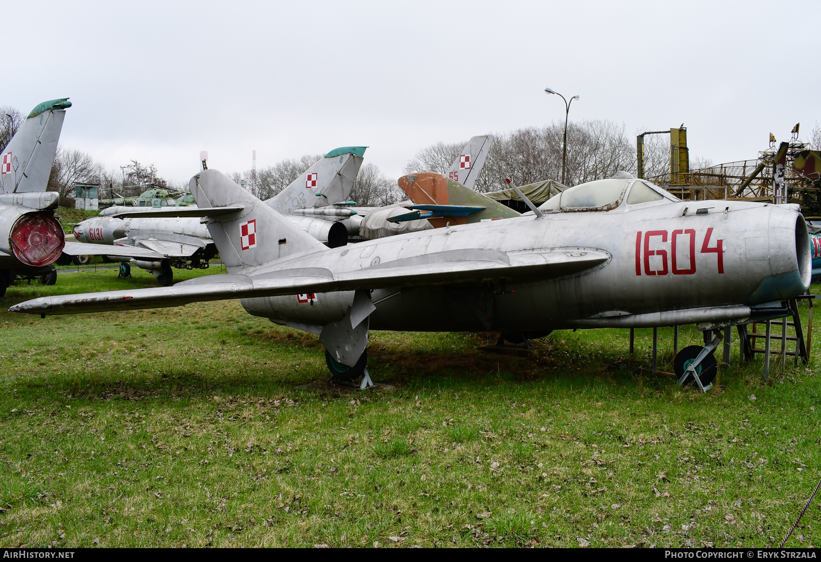 Aircraft Photo of 1604 | PZL-Mielec Lim-5 (MiG-17F) | Poland - Air Force | AirHistory.net #561763