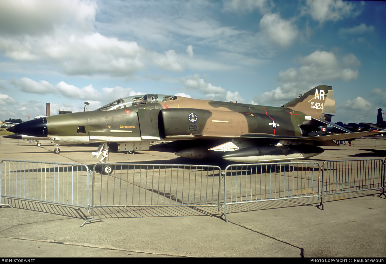 Aircraft Photo of 66-0424 / AF66-424 | McDonnell Douglas RF-4C Phantom II | USA - Air Force | AirHistory.net #561768