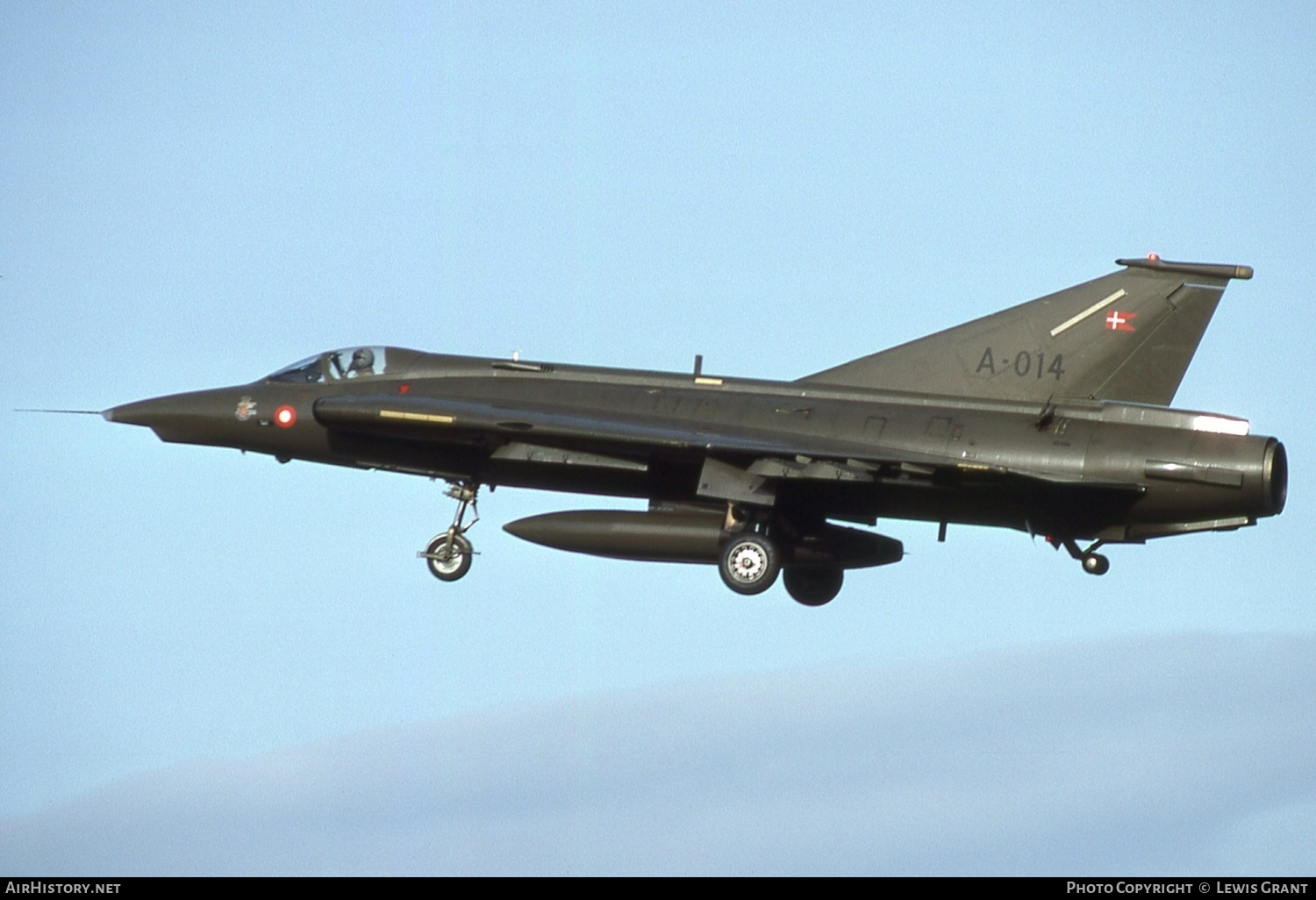 Aircraft Photo of A-014 | Saab F-35 Draken | Denmark - Air Force | AirHistory.net #561774