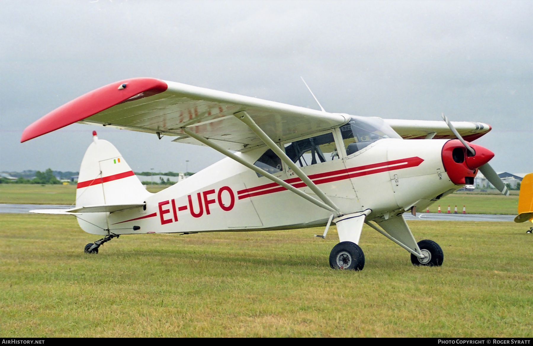 Aircraft Photo of EI-UFO | Piper PA-22-150 Tri-Pacer | AirHistory.net #561781