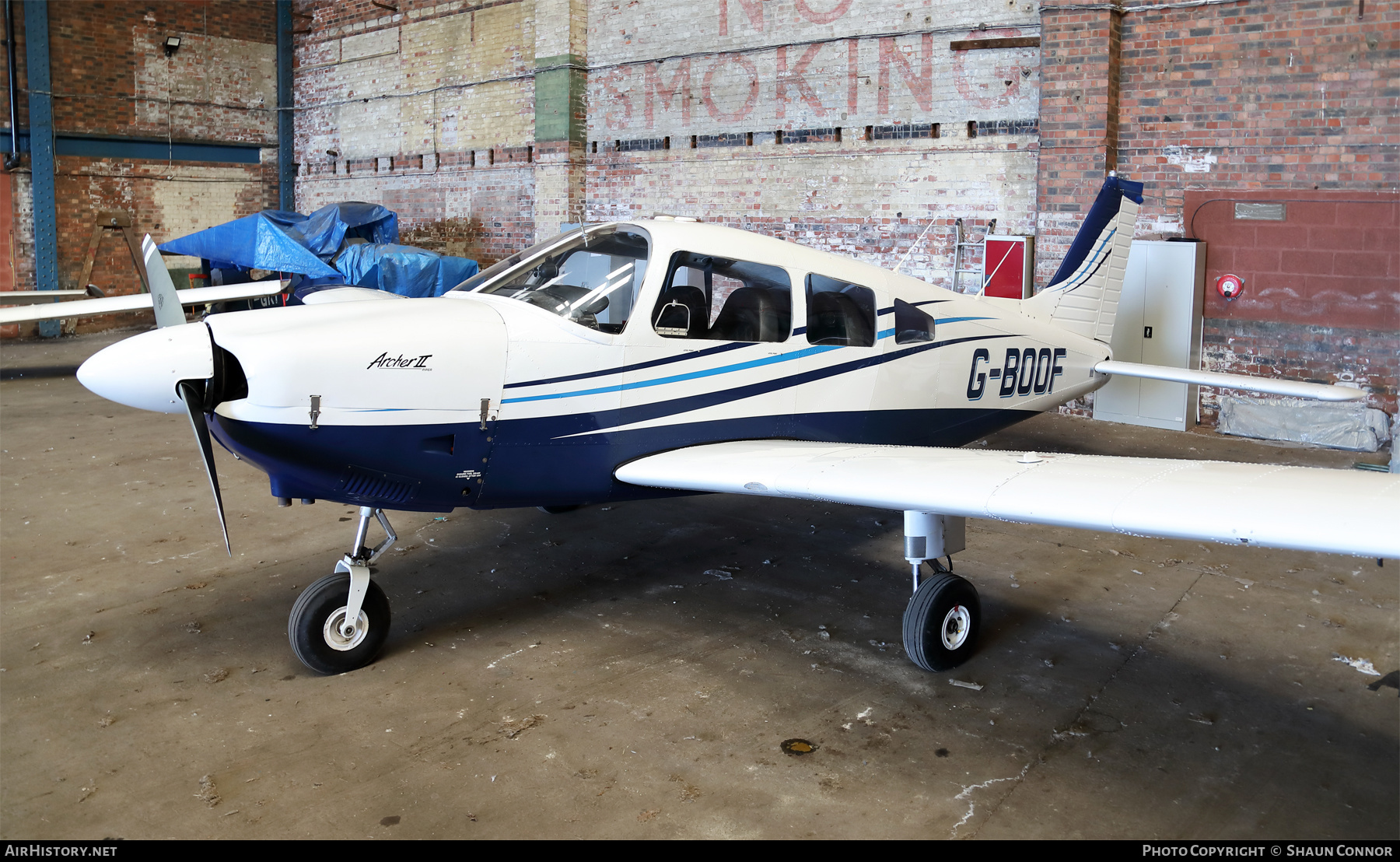 Aircraft Photo of G-BOOF | Piper PA-28-181 Archer II | AirHistory.net #561808