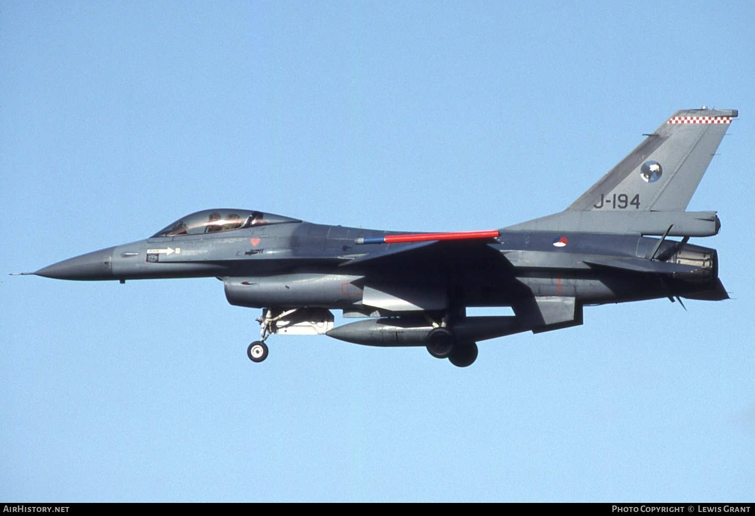 Aircraft Photo of J-194 | General Dynamics F-16A Fighting Falcon | Netherlands - Air Force | AirHistory.net #561809