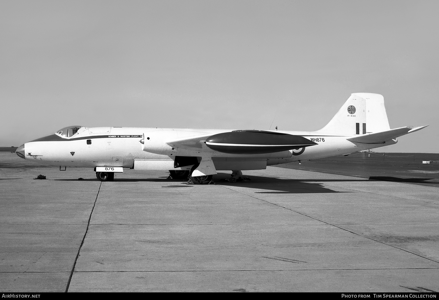 Aircraft Photo of WH876 | English Electric Canberra B2 | UK - Air Force | AirHistory.net #561845