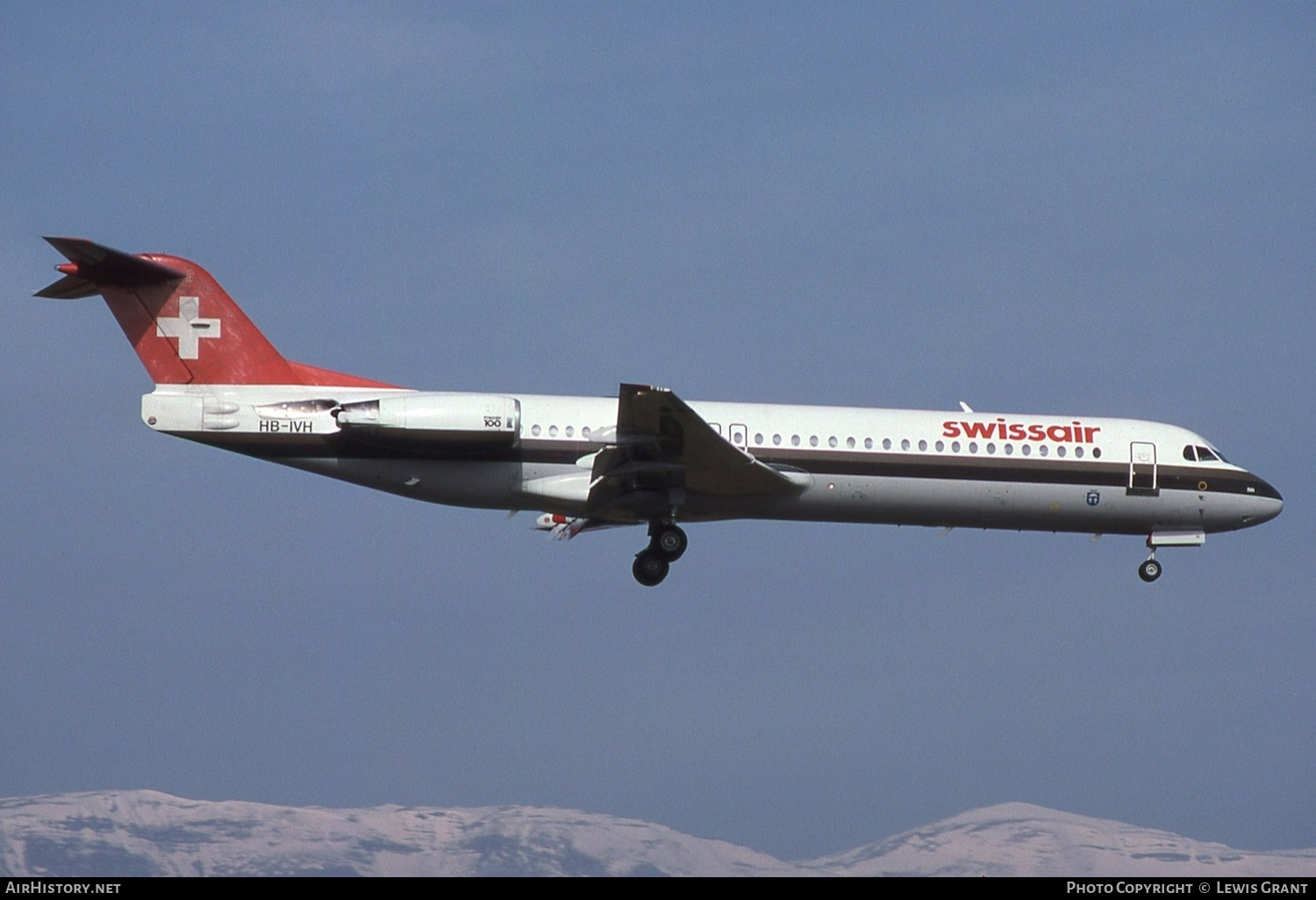 Aircraft Photo of HB-IVH | Fokker 100 (F28-0100) | Swissair | AirHistory.net #561868