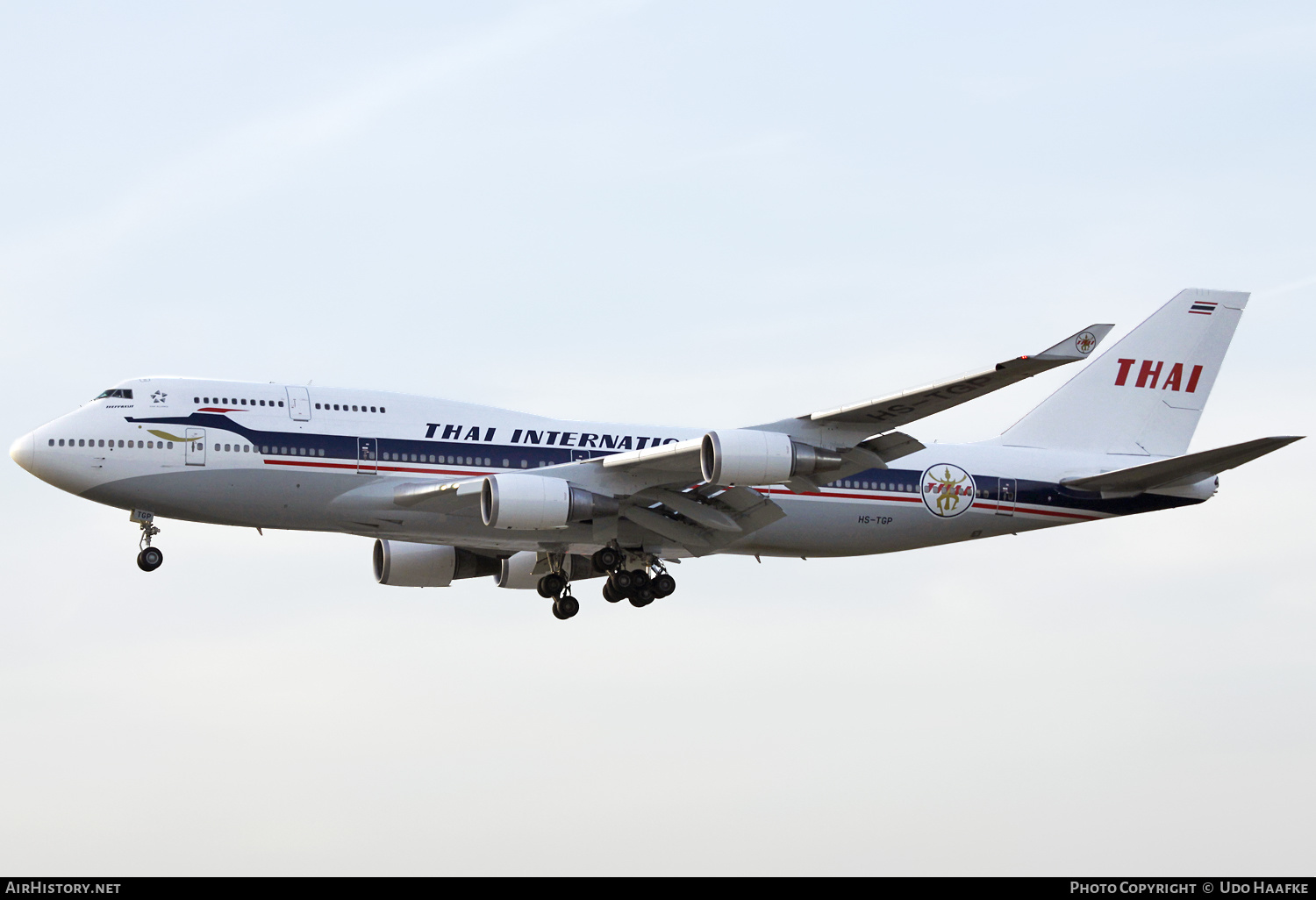 Aircraft Photo of HS-TGP | Boeing 747-4D7 | Thai Airways International | AirHistory.net #561882