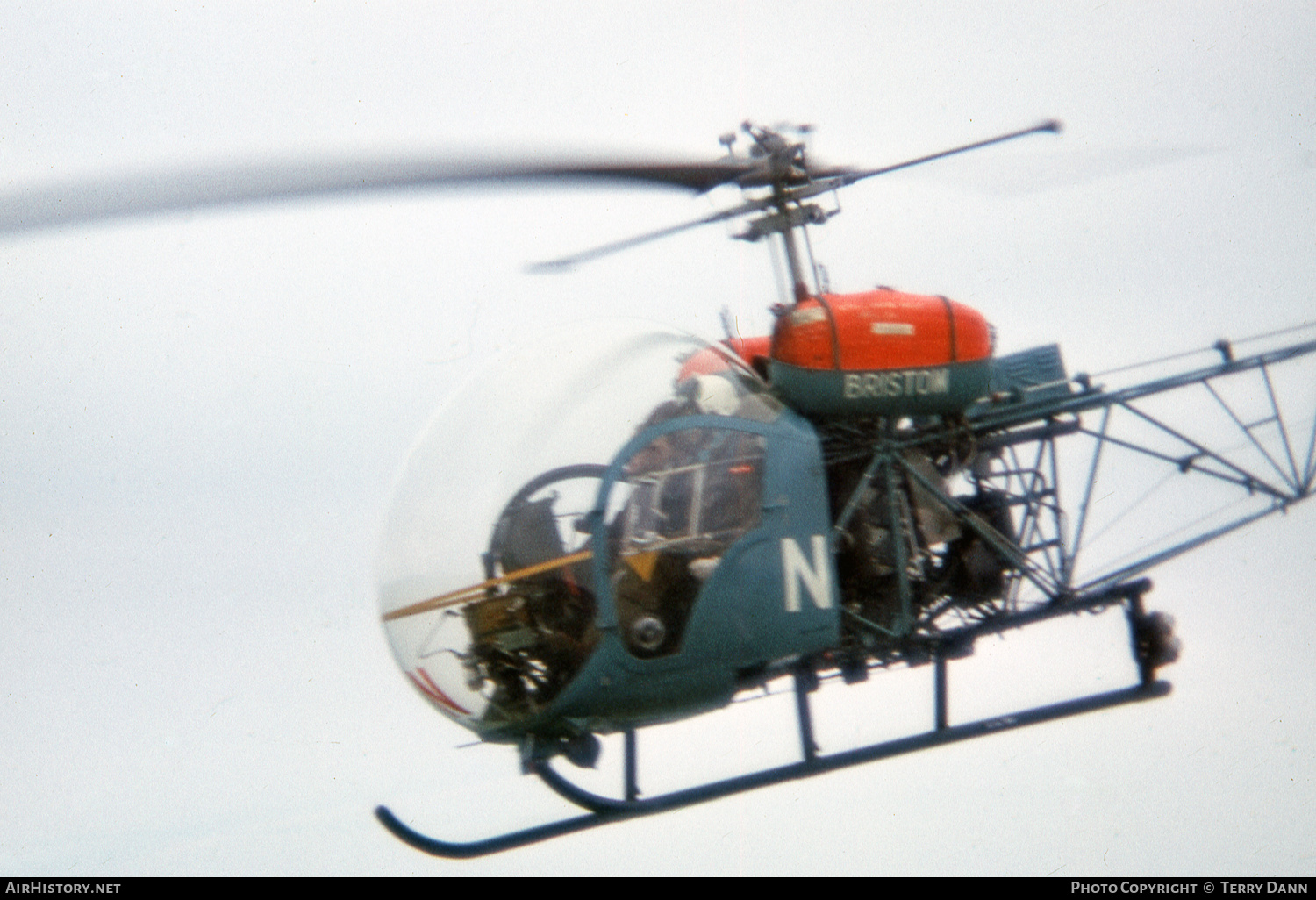Aircraft Photo of G-AXKN | Westland-Bell 47G-4A | Bristow Helicopters | AirHistory.net #561920