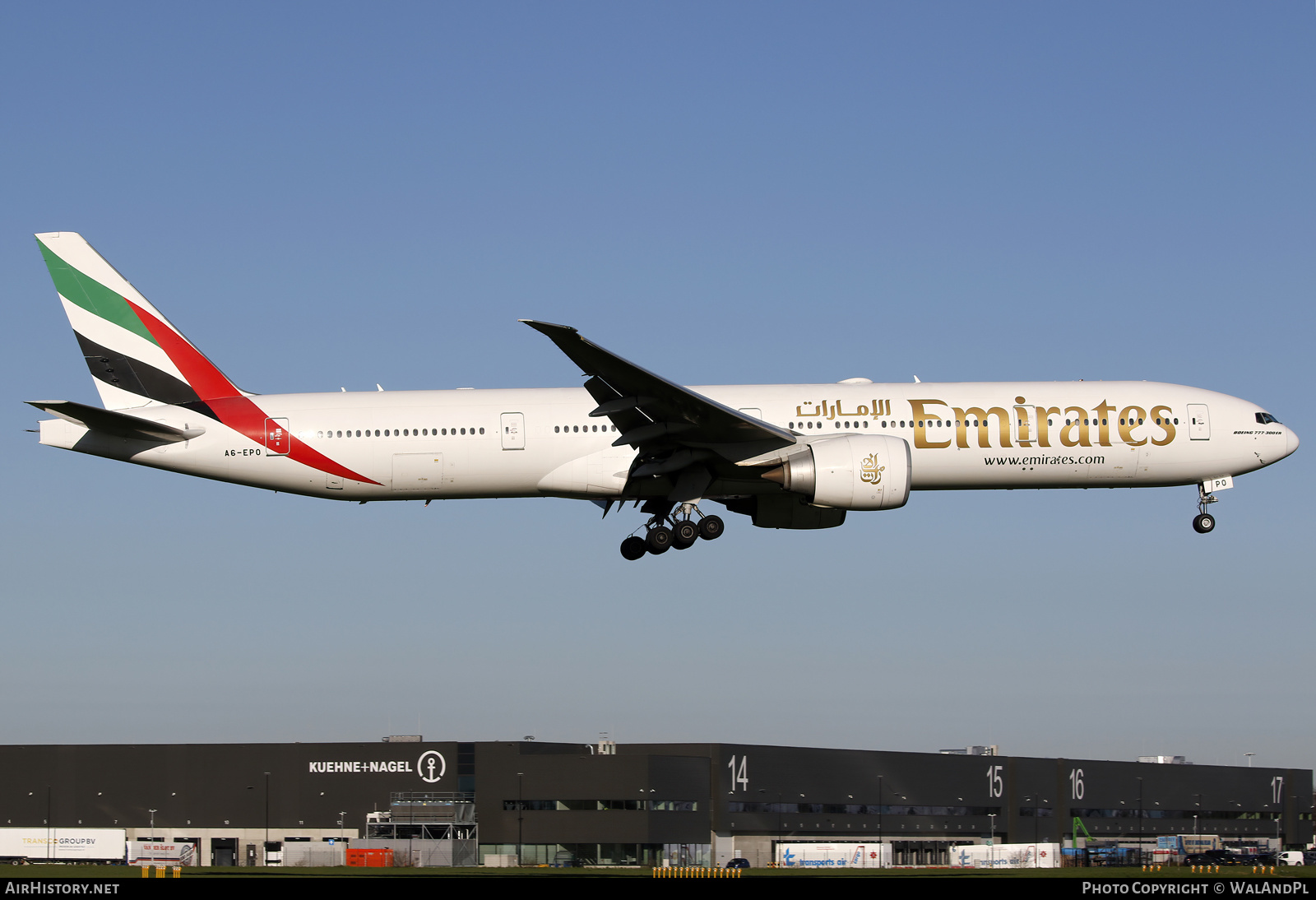 Aircraft Photo of A6-EPO | Boeing 777-31H/ER | Emirates | AirHistory.net #561968