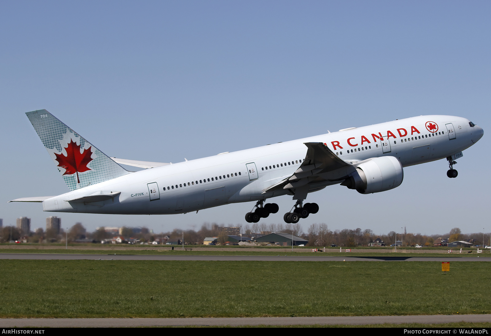 Aircraft Photo of C-FIVK | Boeing 777-233/LR | Air Canada | AirHistory.net #561981