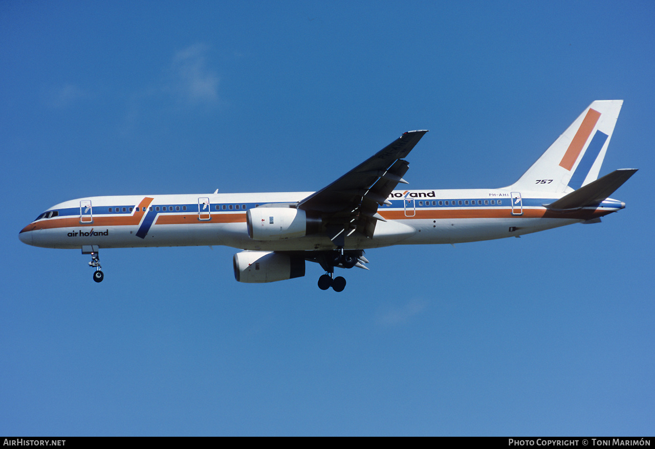 Aircraft Photo of PH-AHI | Boeing 757-27B | Air Holland | AirHistory.net #561991