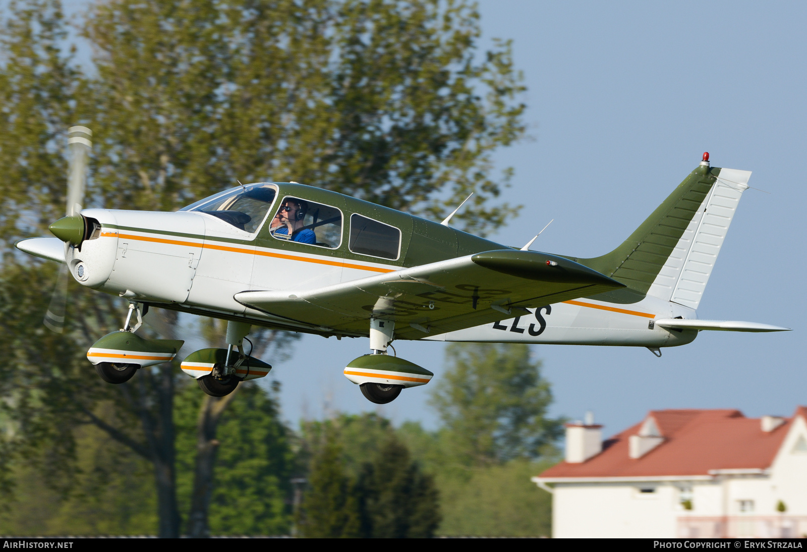 Aircraft Photo of OO-ELS | Piper PA-28-140 Cherokee Cruiser | AirHistory.net #562041