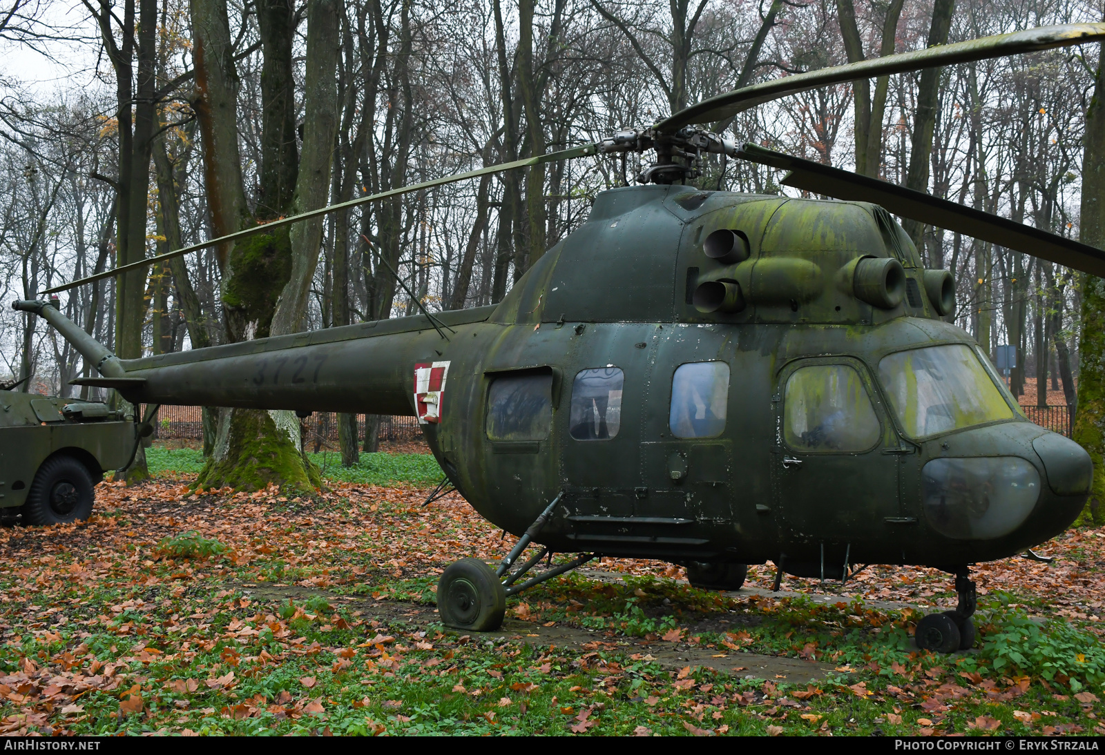Aircraft Photo of 3727 | Mil Mi-2D | Poland - Army | AirHistory.net #562069