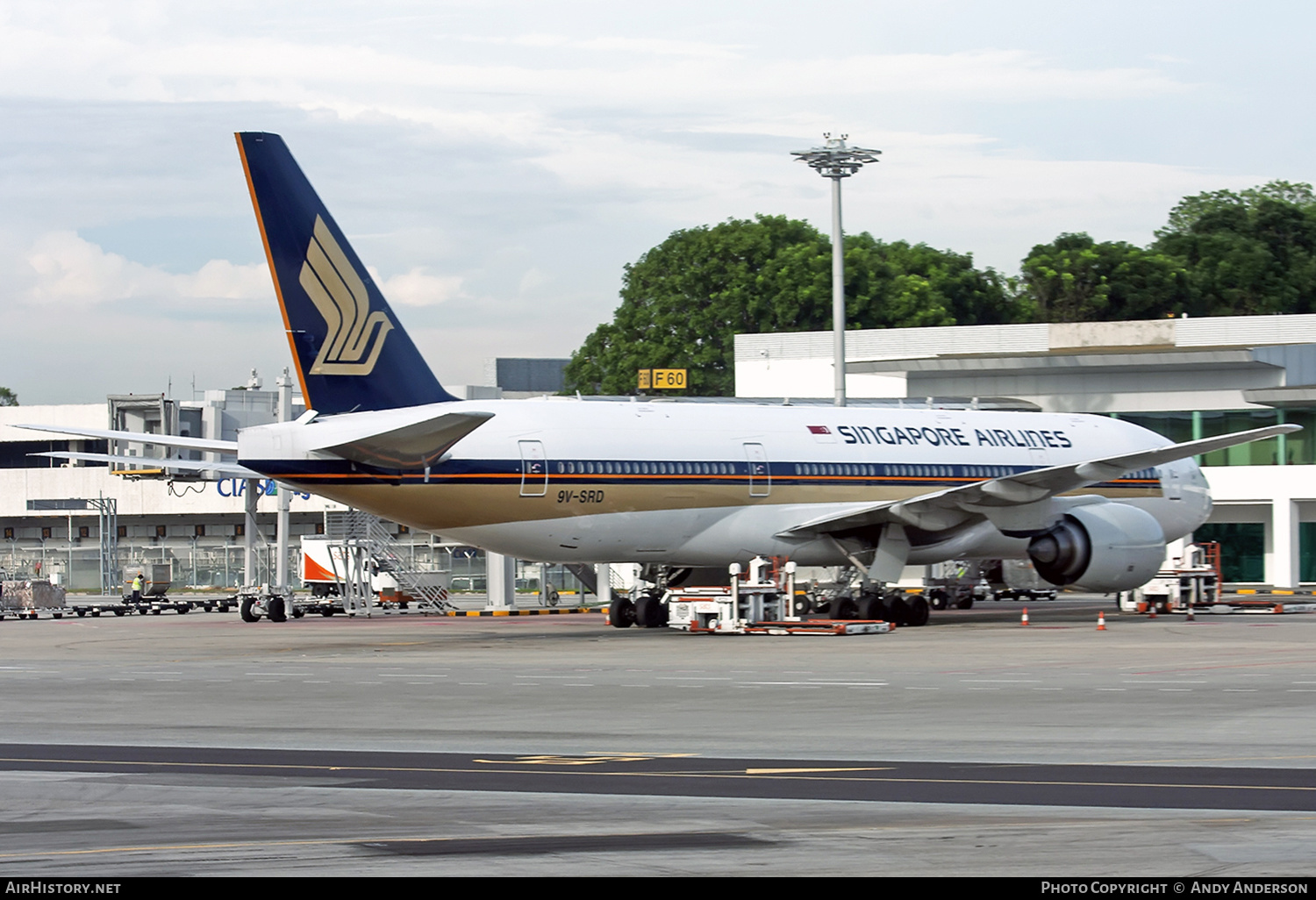 Aircraft Photo of 9V-SRD | Boeing 777-212/ER | Singapore Airlines | AirHistory.net #562168
