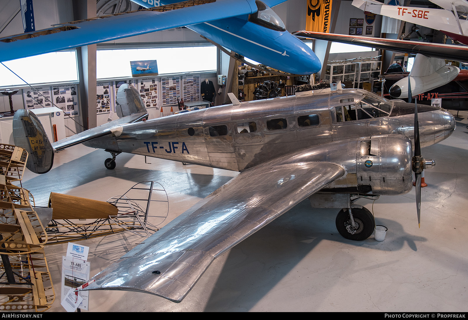 Aircraft Photo of TF-JFA | Beech C-45H Expeditor | AirHistory.net #562231