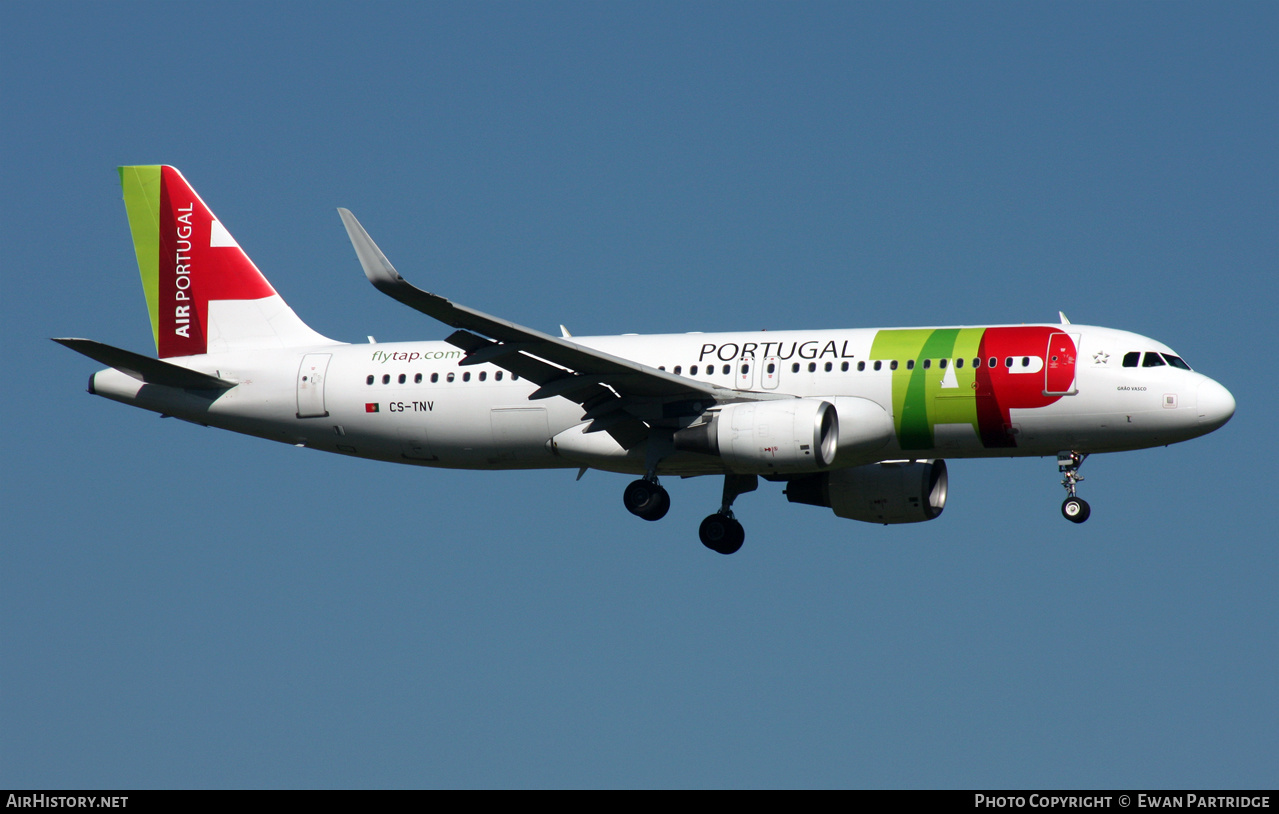 Aircraft Photo of CS-TNV | Airbus A320-214 | TAP Air Portugal | AirHistory.net #562295