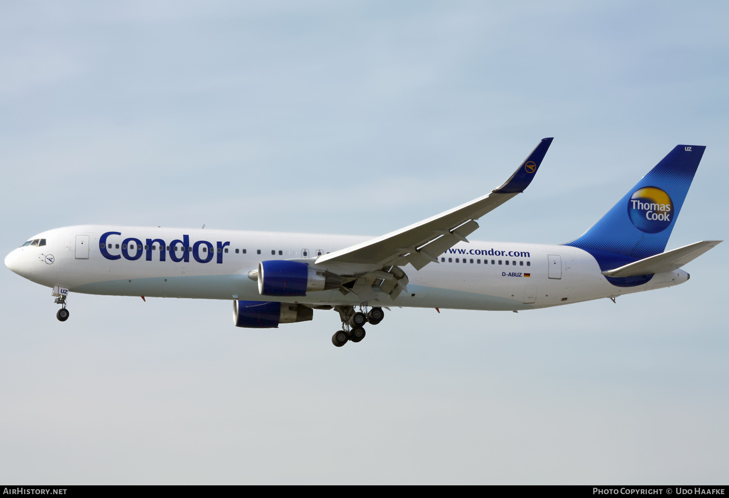 Aircraft Photo of D-ABUZ | Boeing 767-330/ER | Condor Flugdienst | AirHistory.net #562319