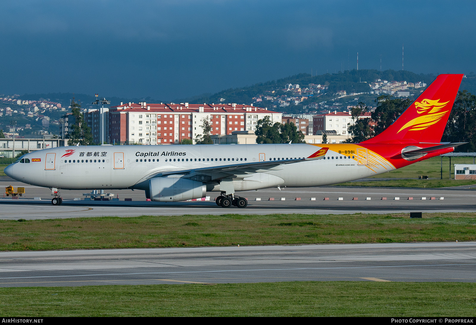 Aircraft Photo of B-8981 | Airbus A330-243 | Capital Airlines | AirHistory.net #562353