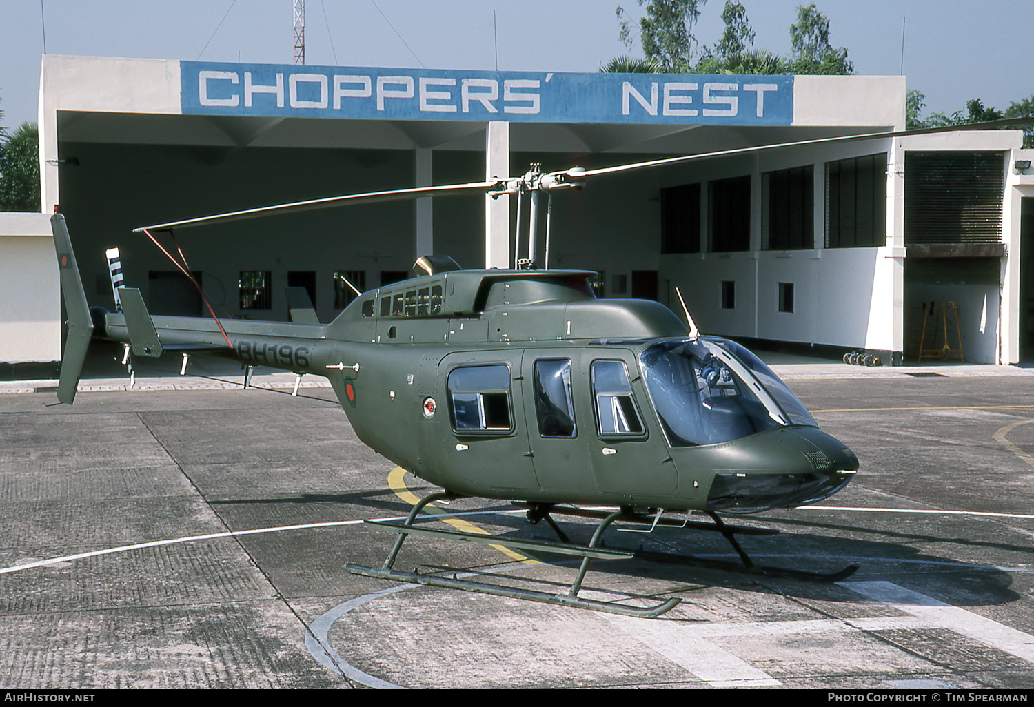 Aircraft Photo of BH196 | Bell 206L-4 LongRanger IV | Bangladesh - Air Force | AirHistory.net #562365