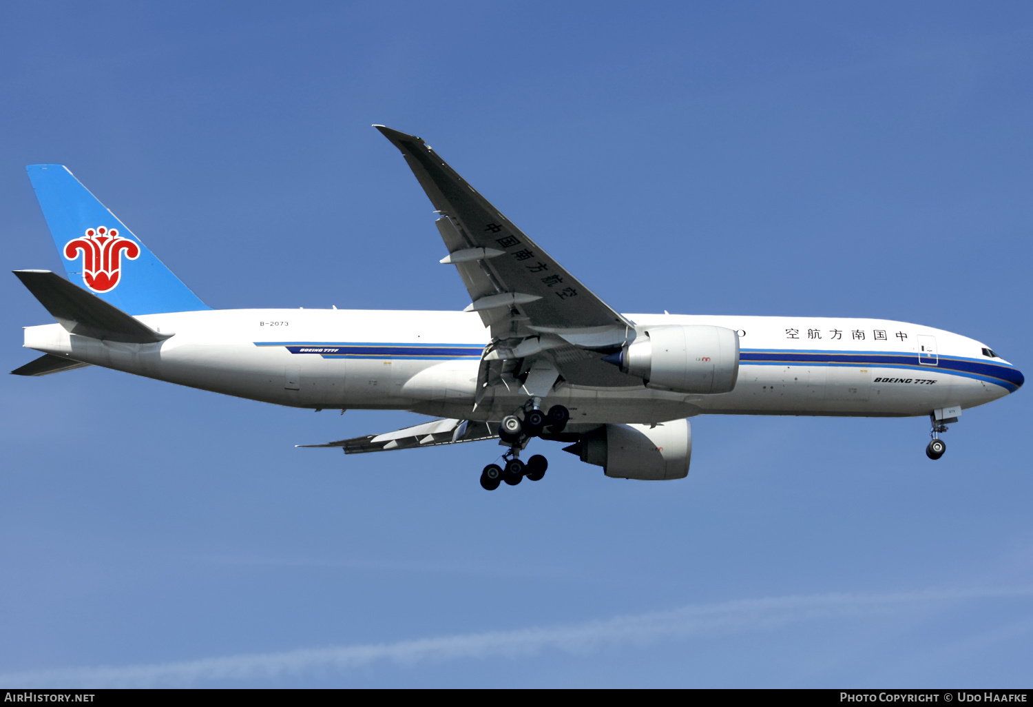 Aircraft Photo of B-2073 | Boeing 777-F1B | China Southern Airlines Cargo | AirHistory.net #562427