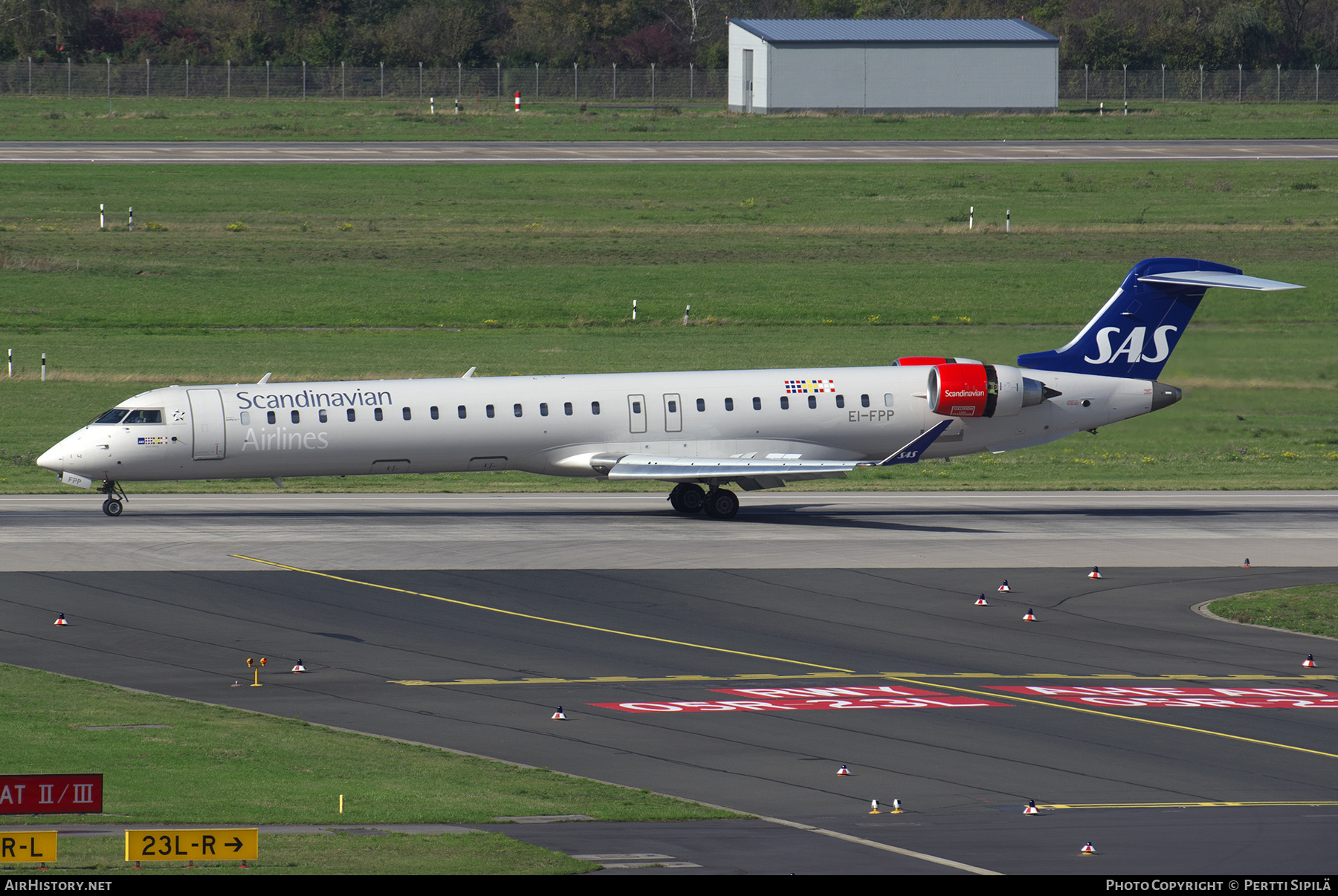 Aircraft Photo of EI-FPP | Bombardier CRJ-900LR (CL-600-2D24) | Scandinavian Airlines - SAS | AirHistory.net #562473