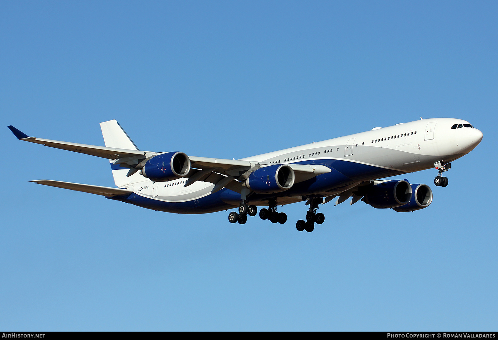 Aircraft Photo of CS-TFX | Airbus A340-542 | AirHistory.net #562619