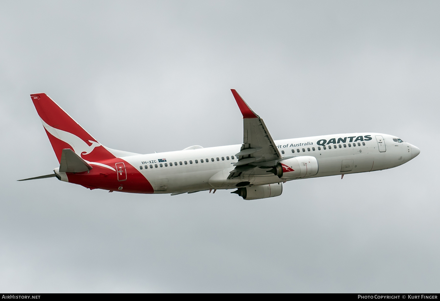 Aircraft Photo of VH-XZC | Boeing 737-838 | Qantas | AirHistory.net #562719