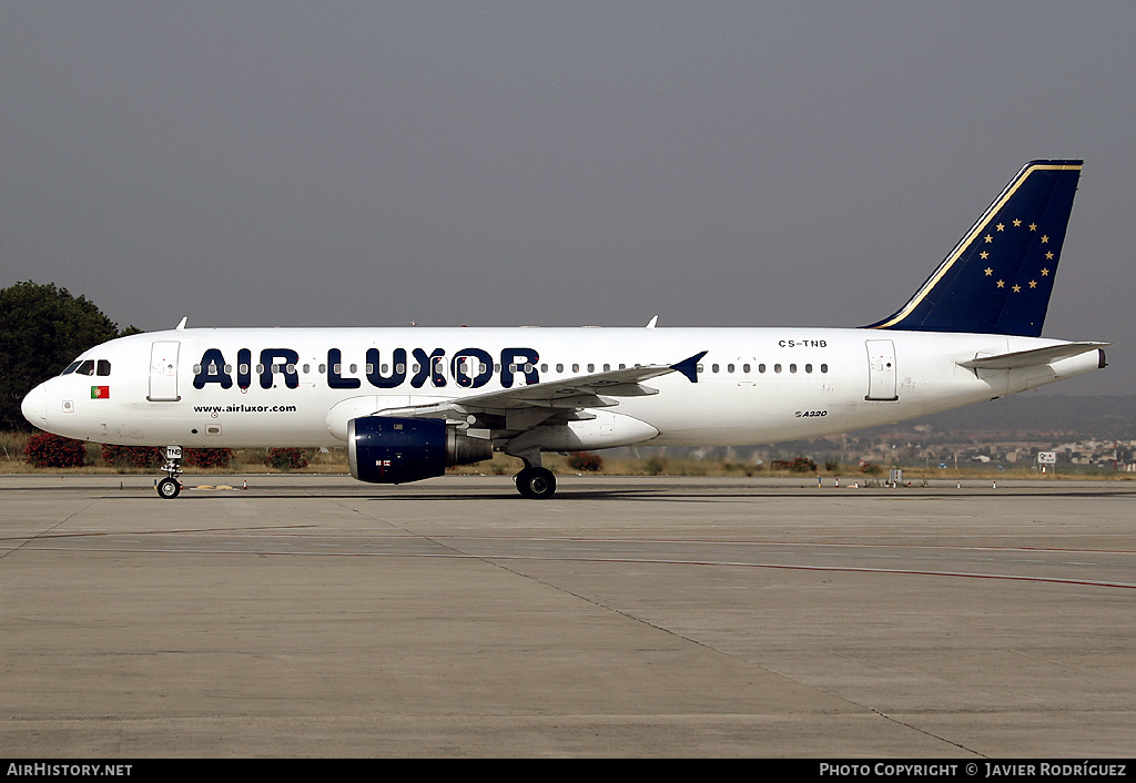 Aircraft Photo of CS-TNB | Airbus A320-211 | Air Luxor | AirHistory.net #562753