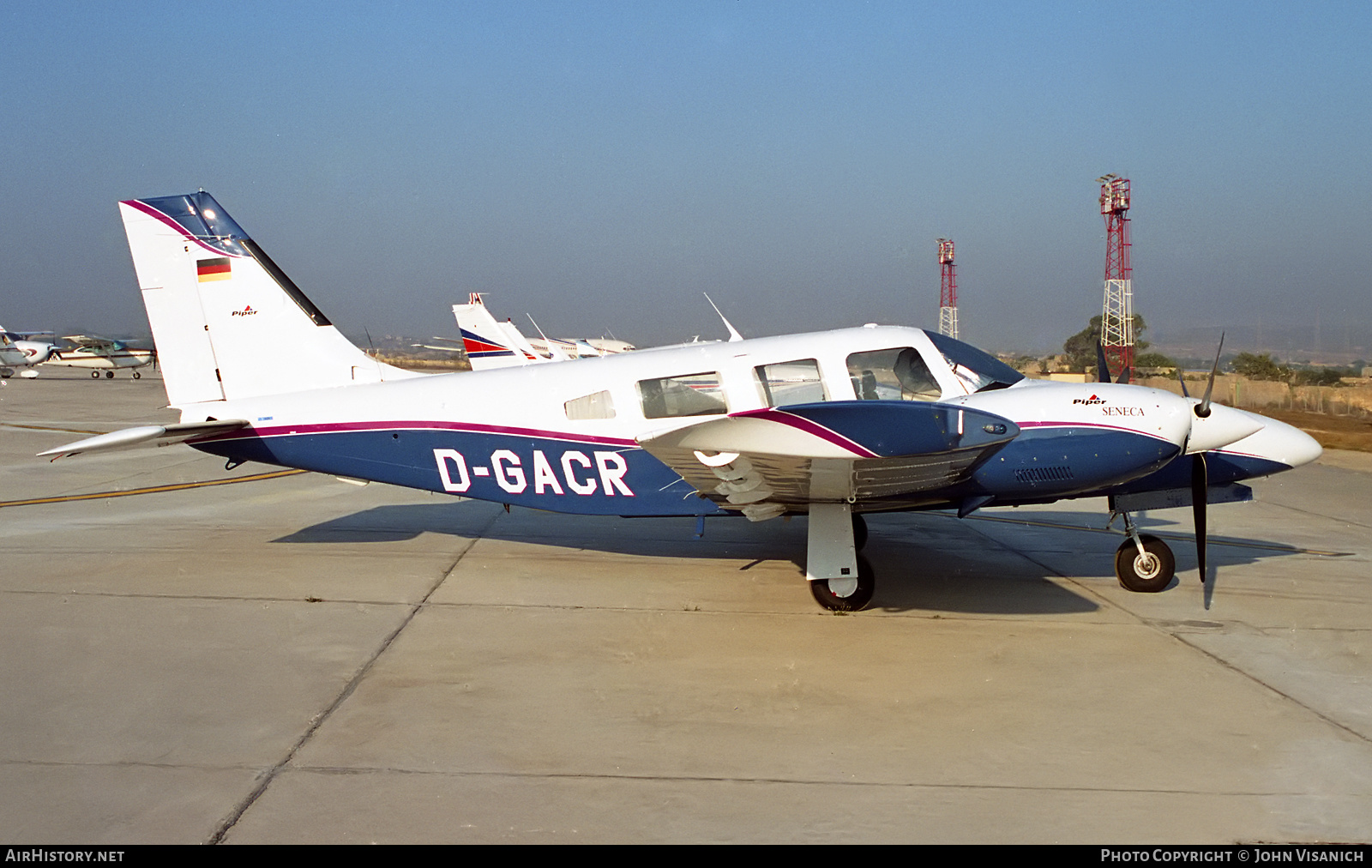 Aircraft Photo of D-GACR | Piper PA-34-220T Seneca III | AirHistory.net #562765