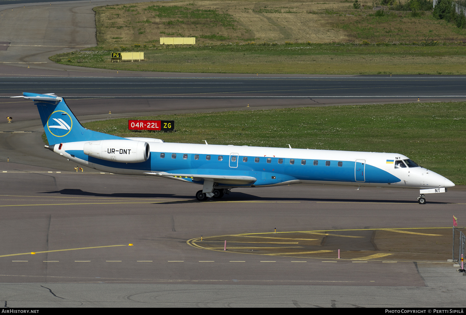 Aircraft Photo of UR-DNT | Embraer ERJ-145LR (EMB-145LR) | Windrose | AirHistory.net #562777