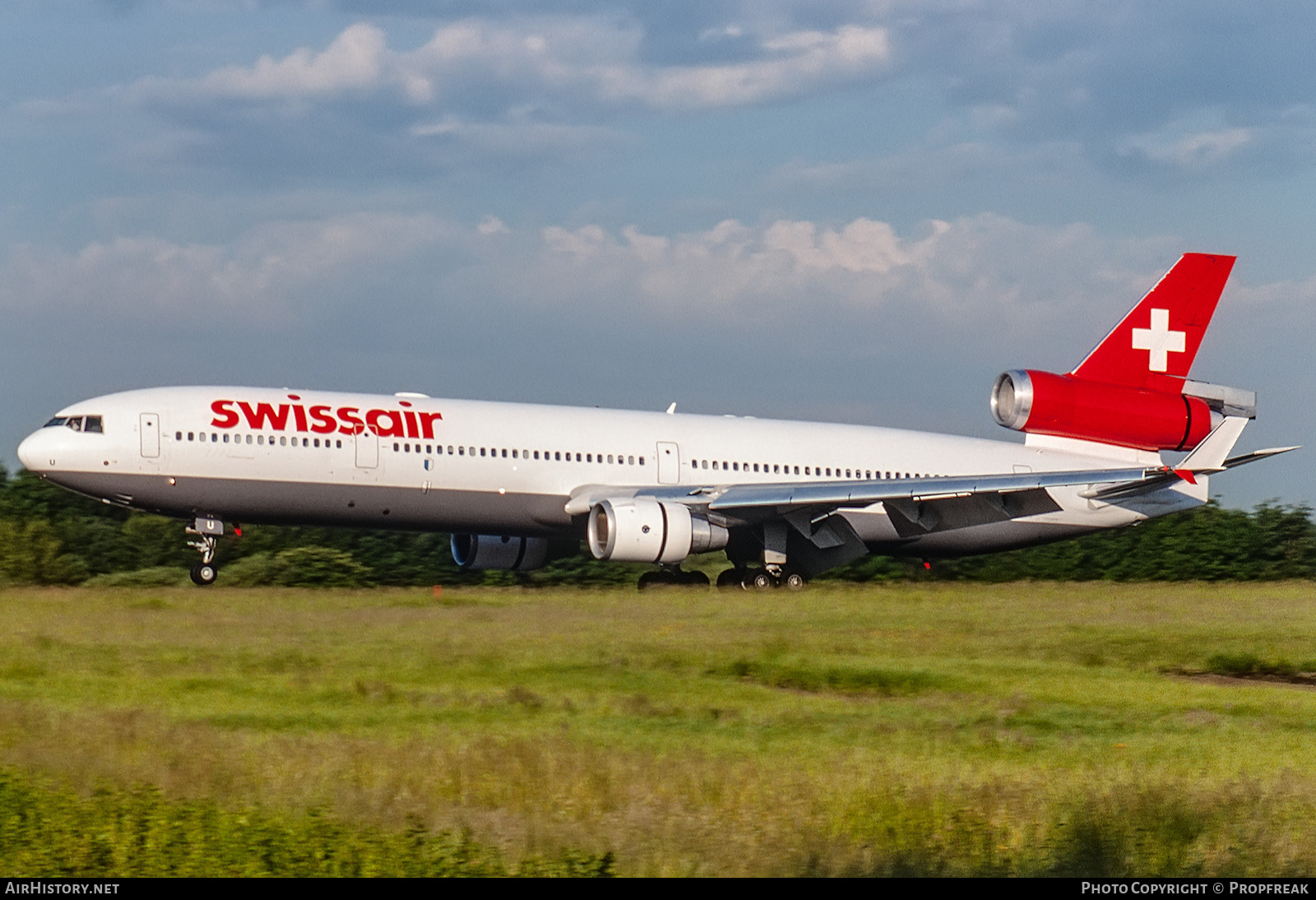 Aircraft Photo of HB-IWU | McDonnell Douglas MD-11 | Swissair | AirHistory.net #562795
