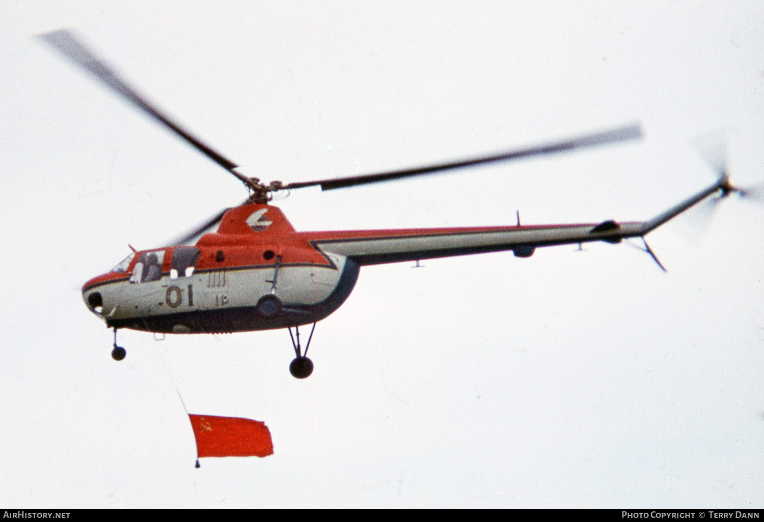 Aircraft Photo of 01 | PZL-Swidnik SM-1Wb | Soviet Union - Air Force | AirHistory.net #562821