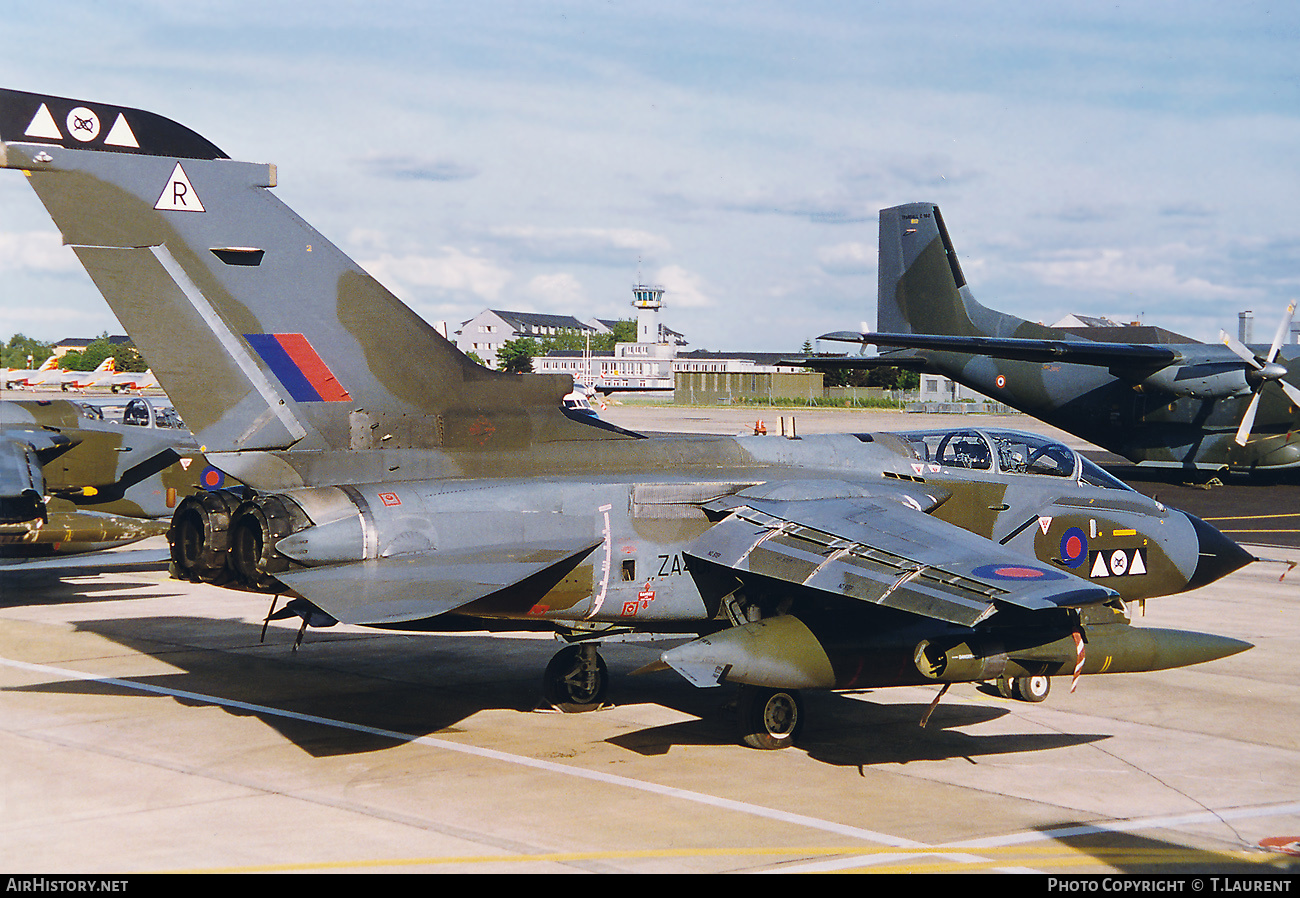 Aircraft Photo of ZA401 | Panavia Tornado GR1A | UK - Air Force | AirHistory.net #562823