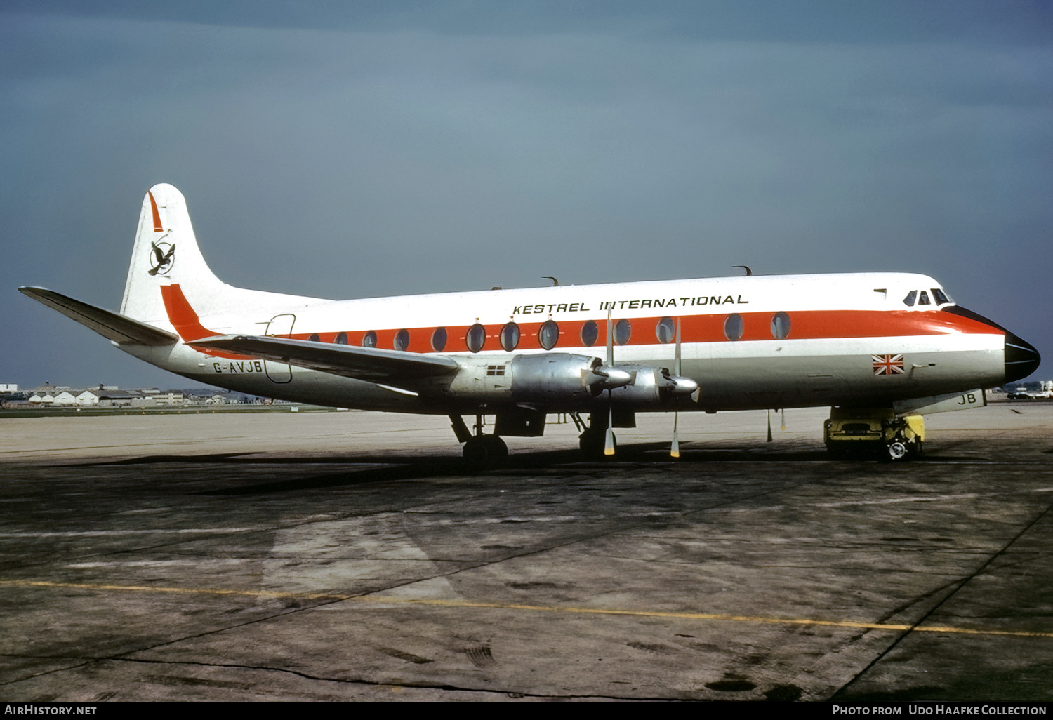 Aircraft Photo of G-AVJB | Vickers 815 Viscount | Kestrel International Airways | AirHistory.net #562871
