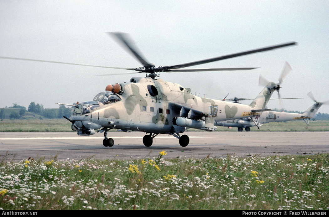 Aircraft Photo of 07 blue | Mil Mi-24V | Russia - Air Force | AirHistory.net #562892