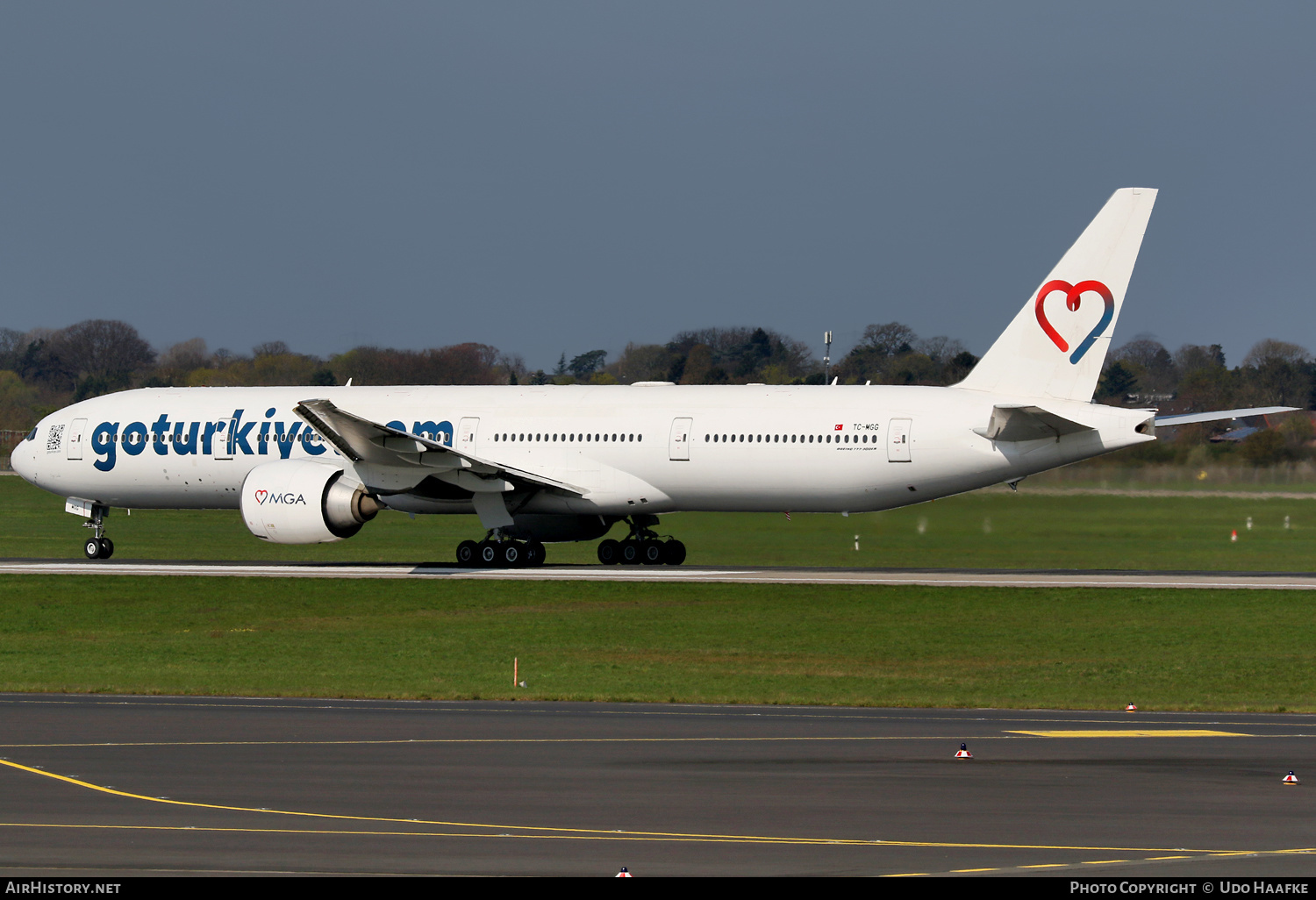 Aircraft Photo of TC-MGG | Boeing 777-3ZG/ER | MGA - Mavi Gok Aviation | AirHistory.net #562910