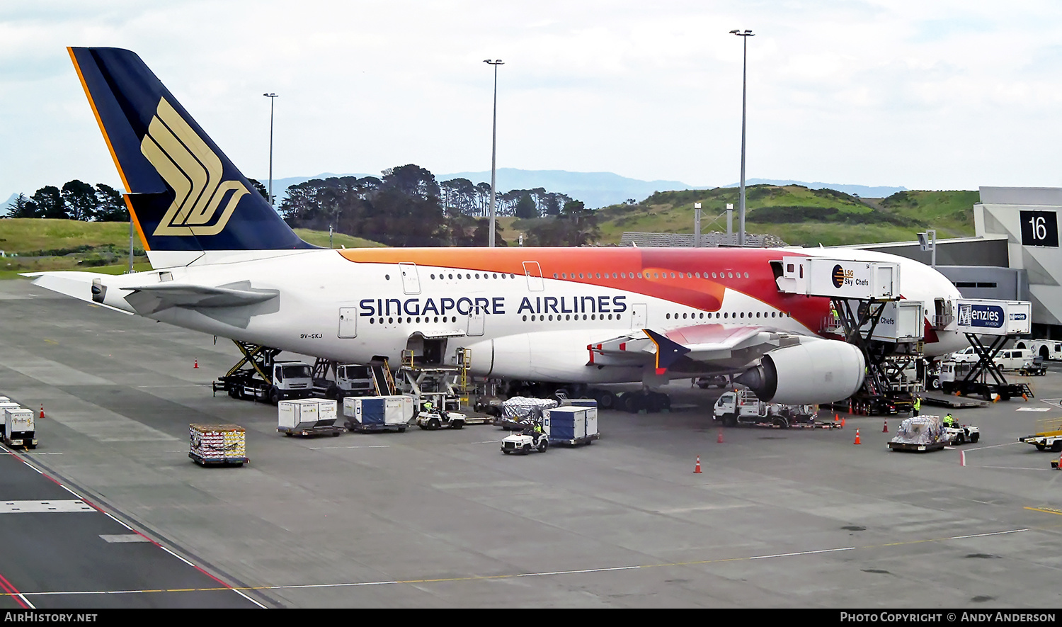 Aircraft Photo of 9V-SKJ | Airbus A380-841 | Singapore Airlines | AirHistory.net #562969