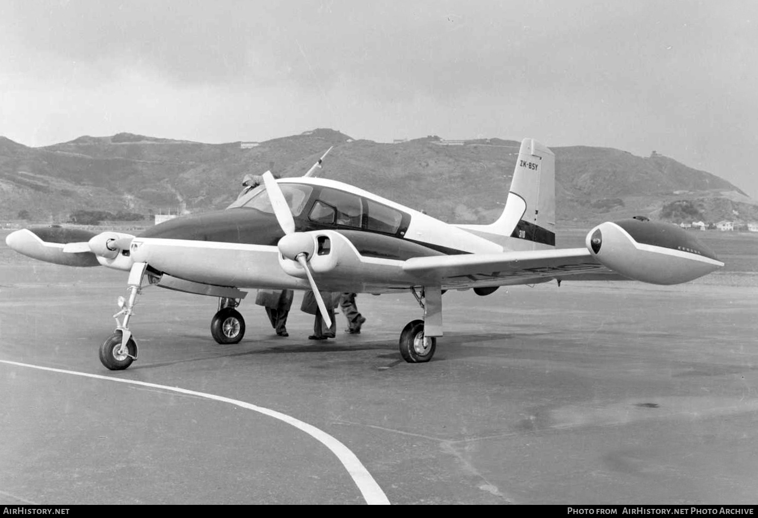 Aircraft Photo of ZK-BSY | Cessna 310 | AirHistory.net #562979