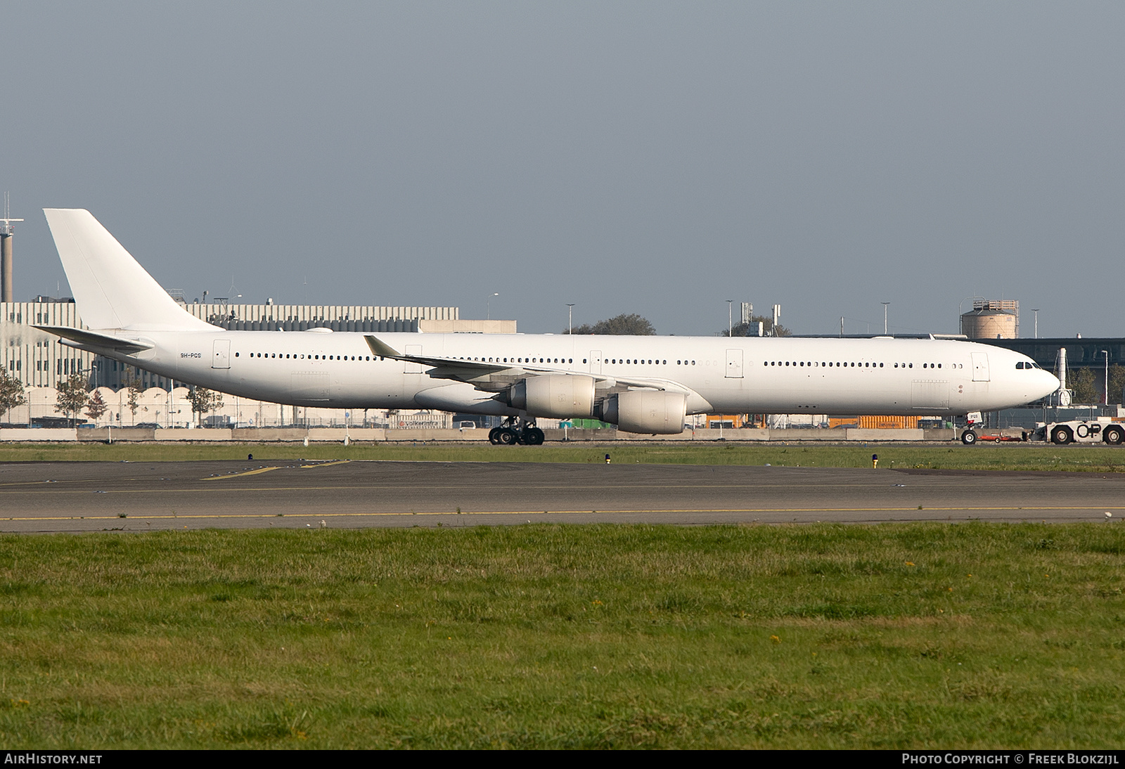 Aircraft Photo of 9H-PGS | Airbus A340-642 | AirHistory.net #563021