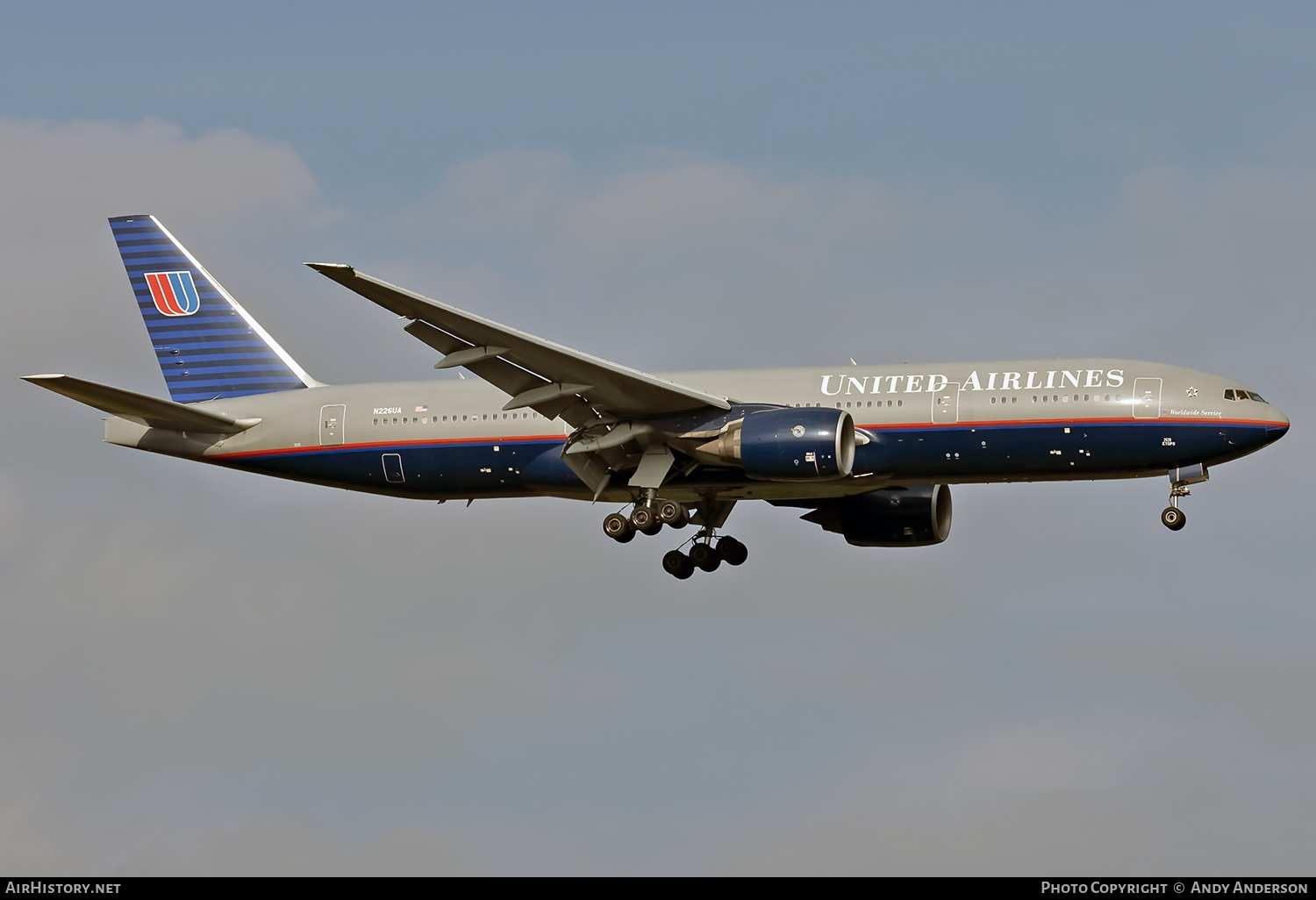 Aircraft Photo of N226UA | Boeing 777-222/ER | United Airlines | AirHistory.net #563040